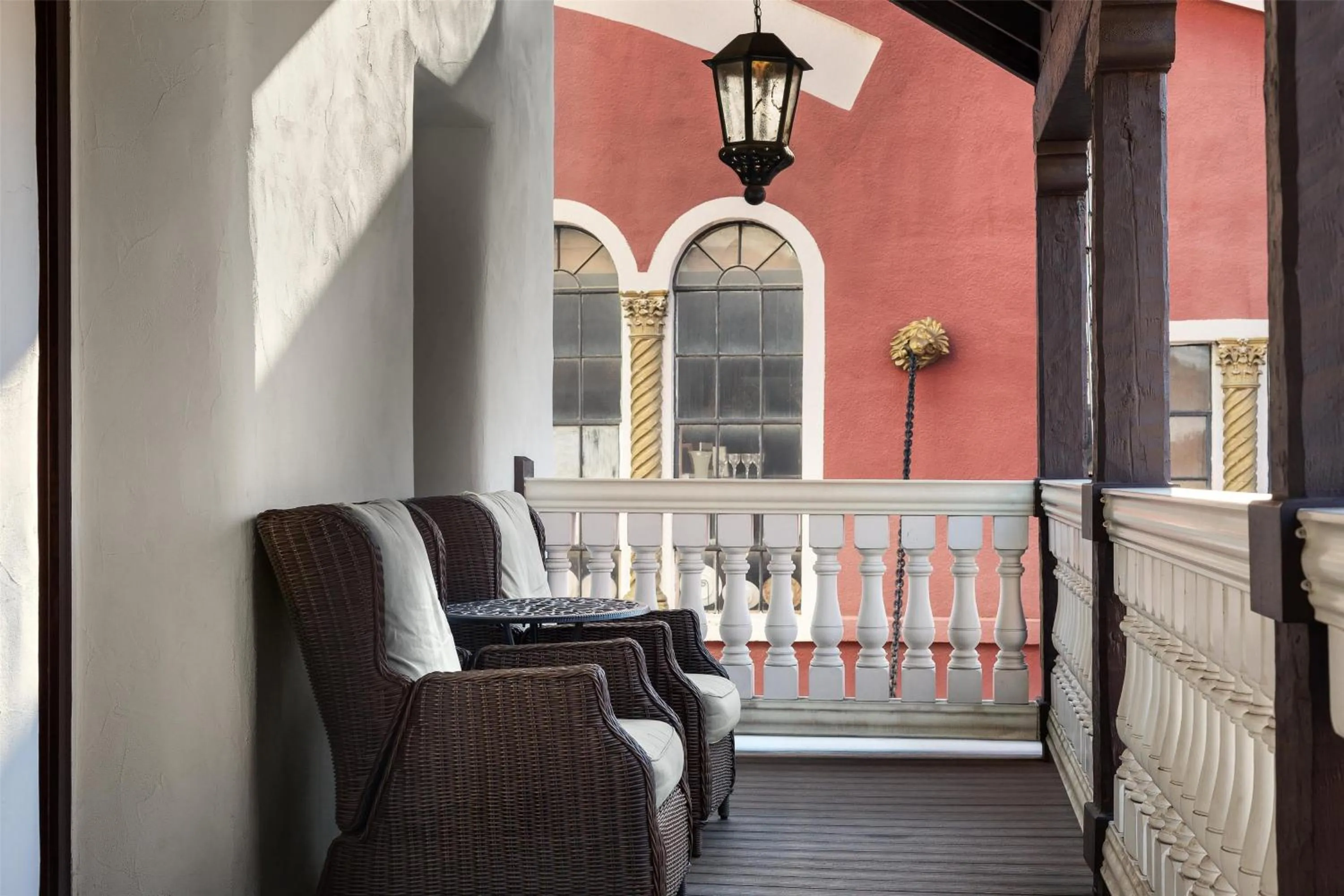 Patio in National Hotel Jackson, Tapestry Collection by Hilton