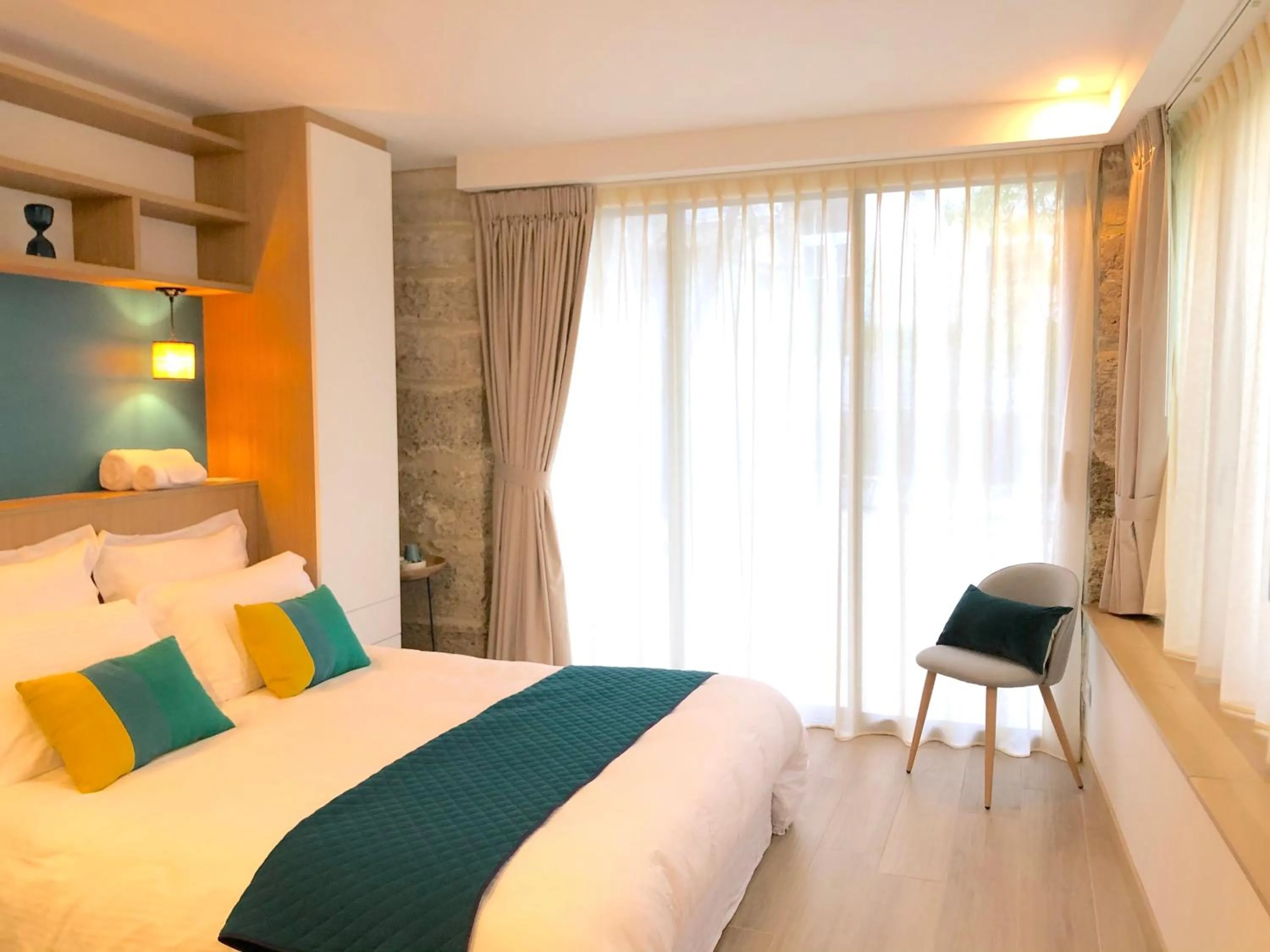 Superior Double Room in Les Nuits Pétillantes
