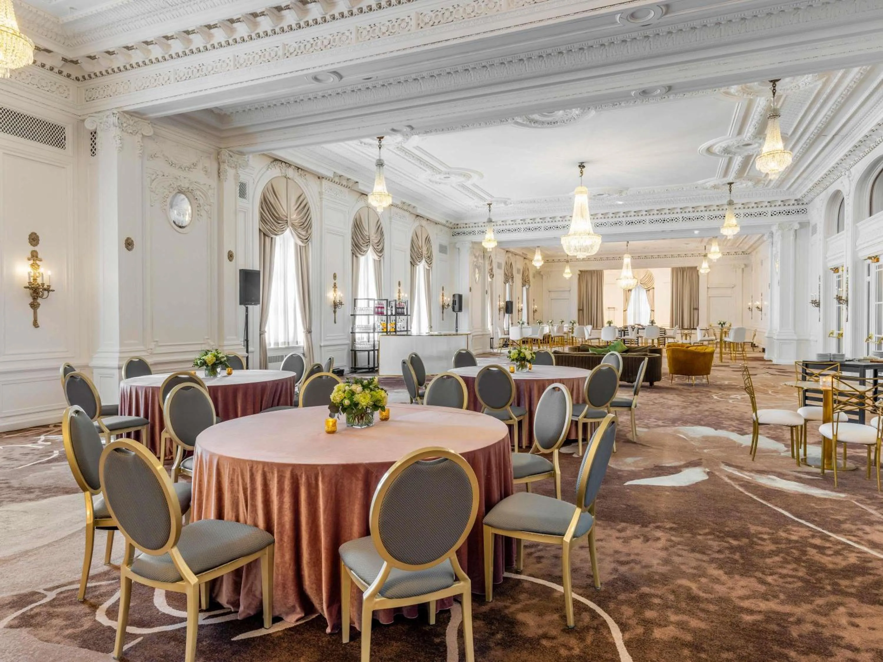 Meeting/conference room in Fairmont Palliser