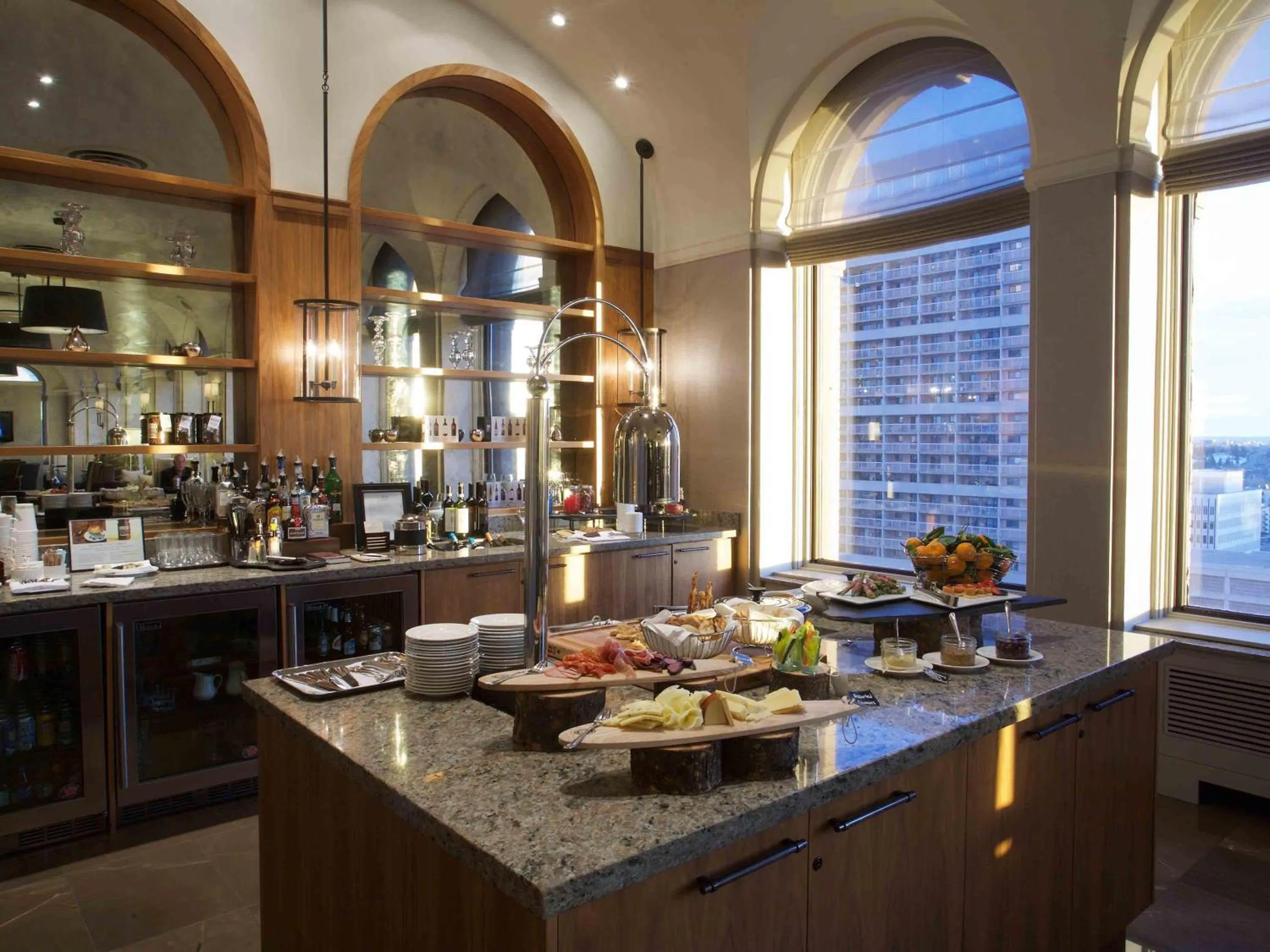 Photo of the whole room in Fairmont Palliser