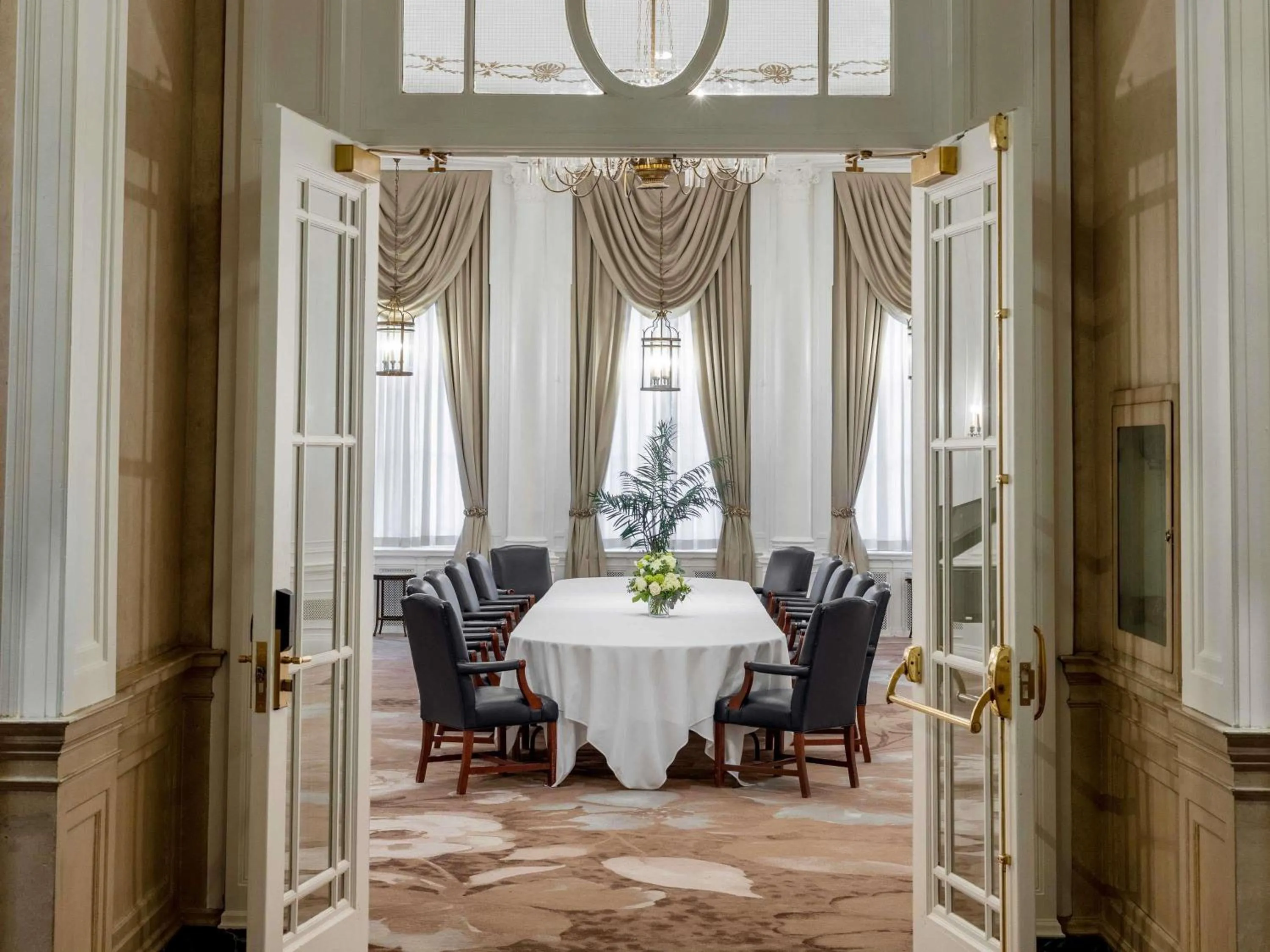 wedding in Fairmont Palliser