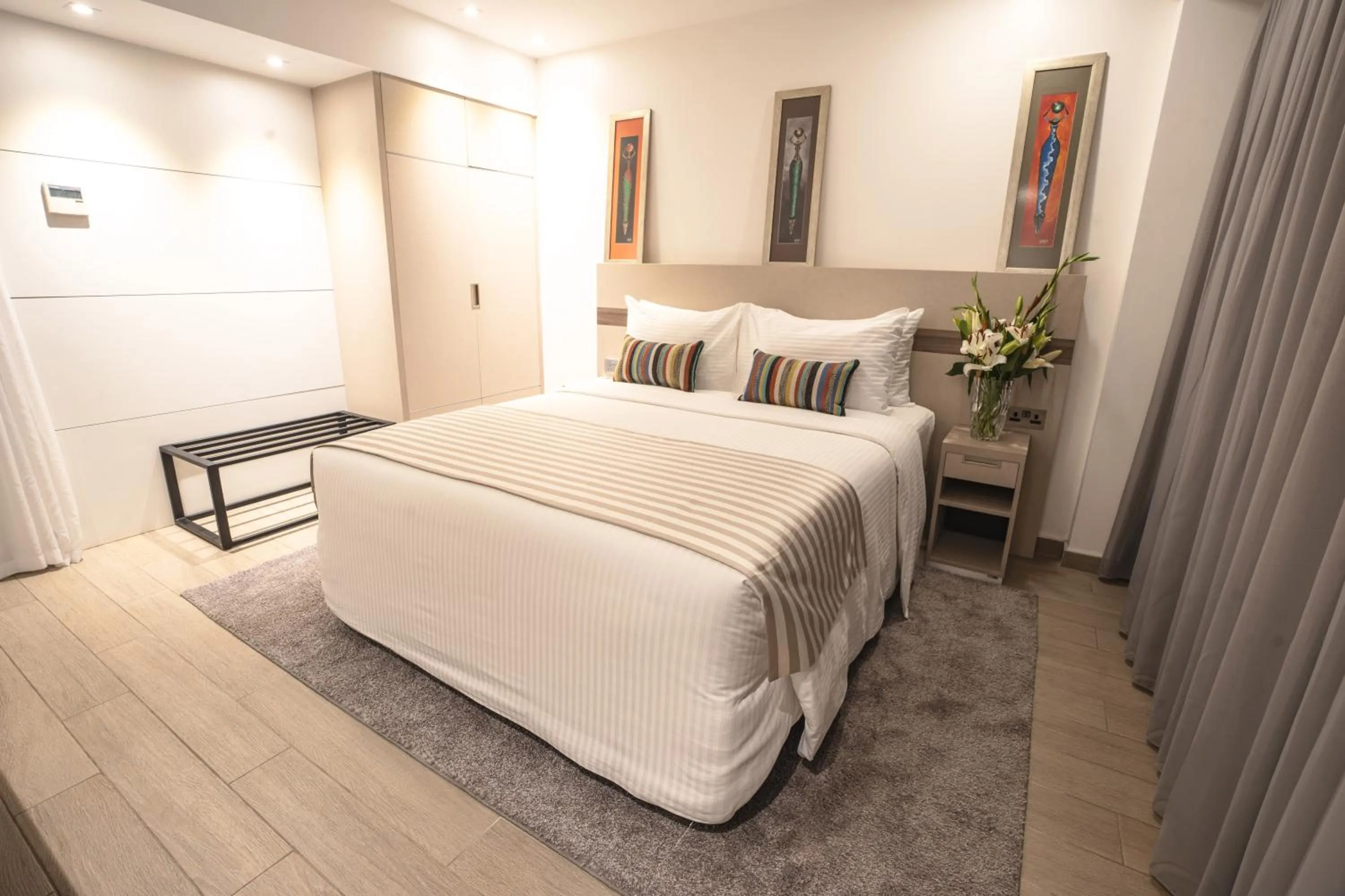 Bed in Sarova Imperial Hotel