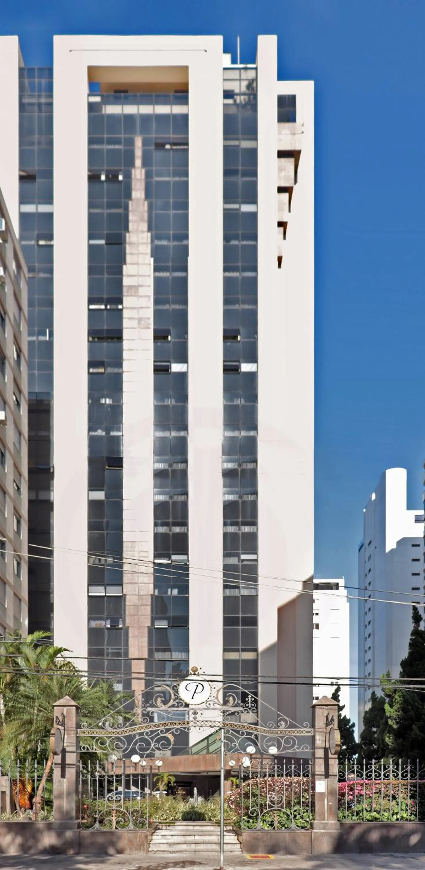 Property building in JP Crauford Hospedagem