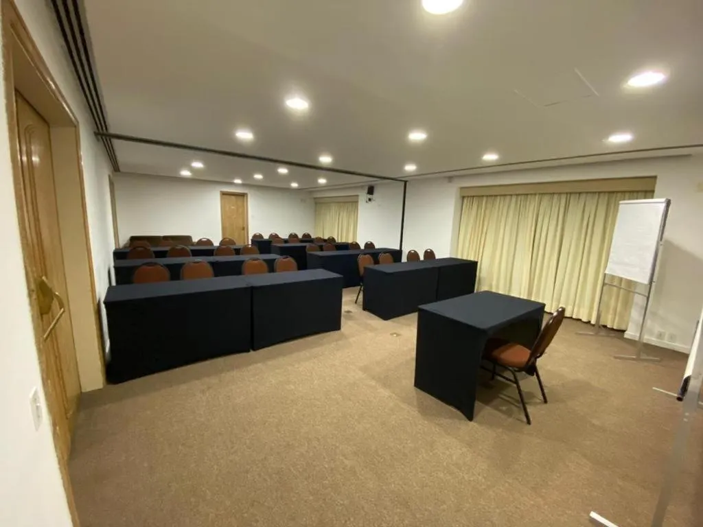 Business facilities in JP Crauford Hospedagem