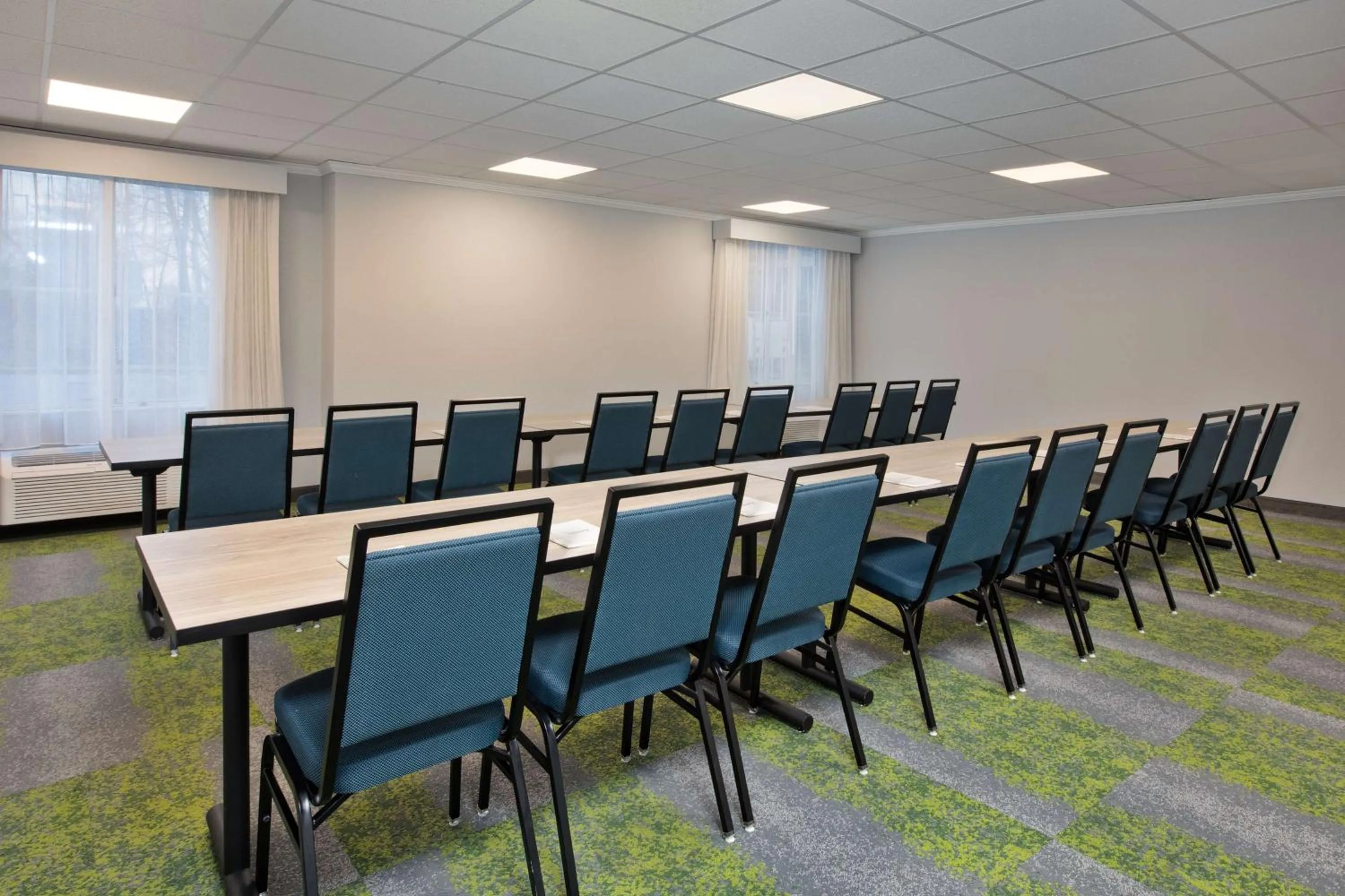 Meeting/conference room in Spark by Hilton Walker Grand Rapids North