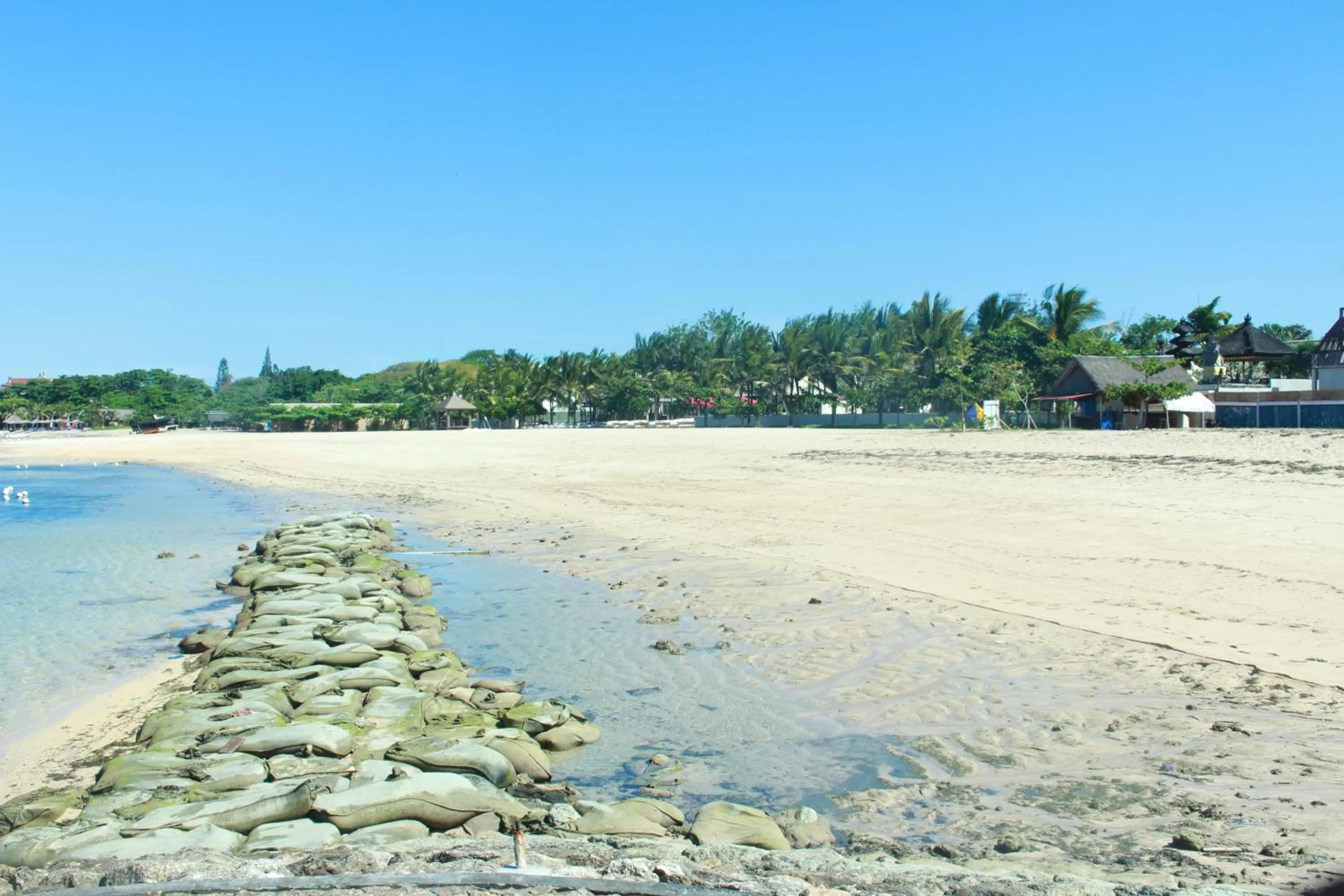 Beach in Puri Clinton Bali