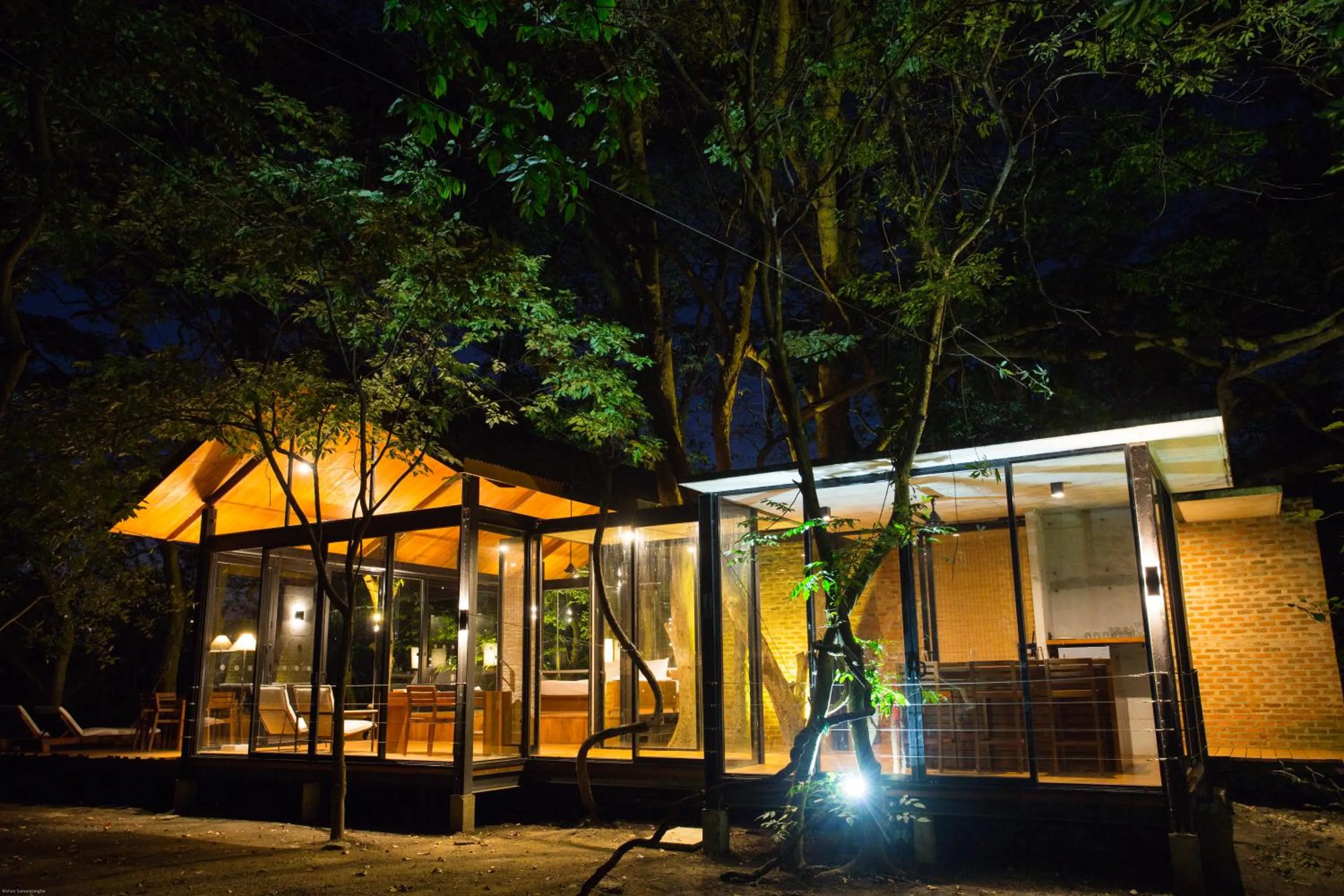 Facade/entrance in Kalundewa Retreat