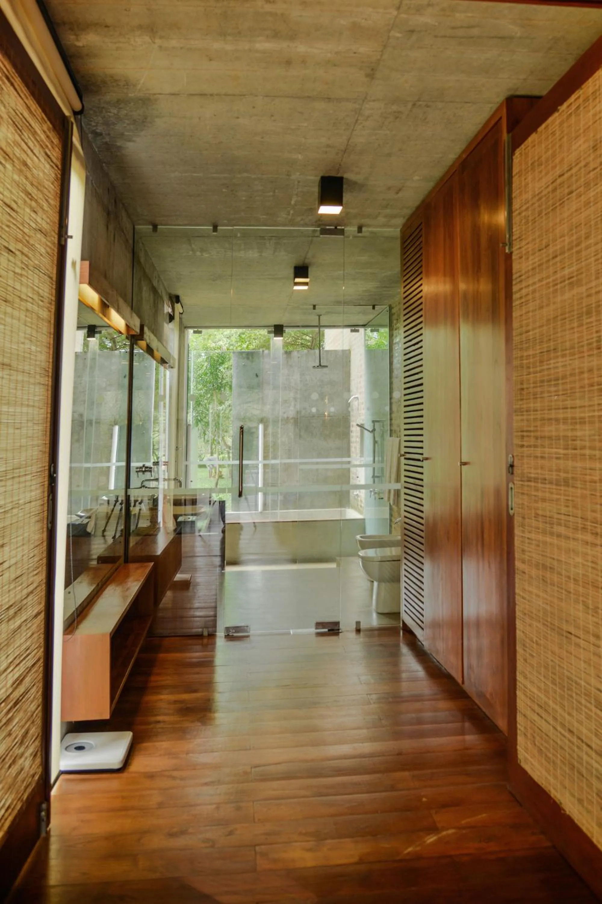 Bathroom in Kalundewa Retreat