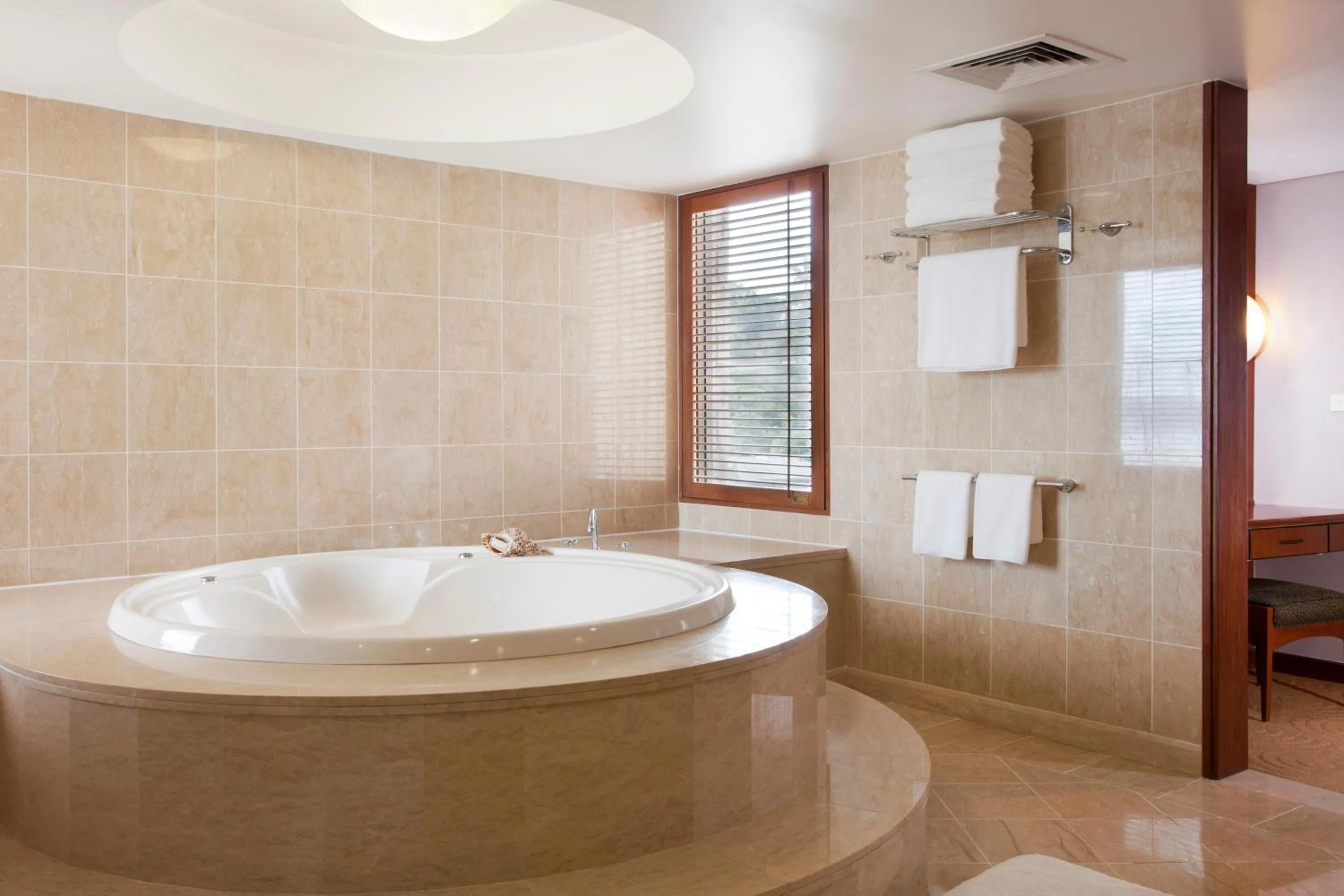 Bathroom in Crown Hotel