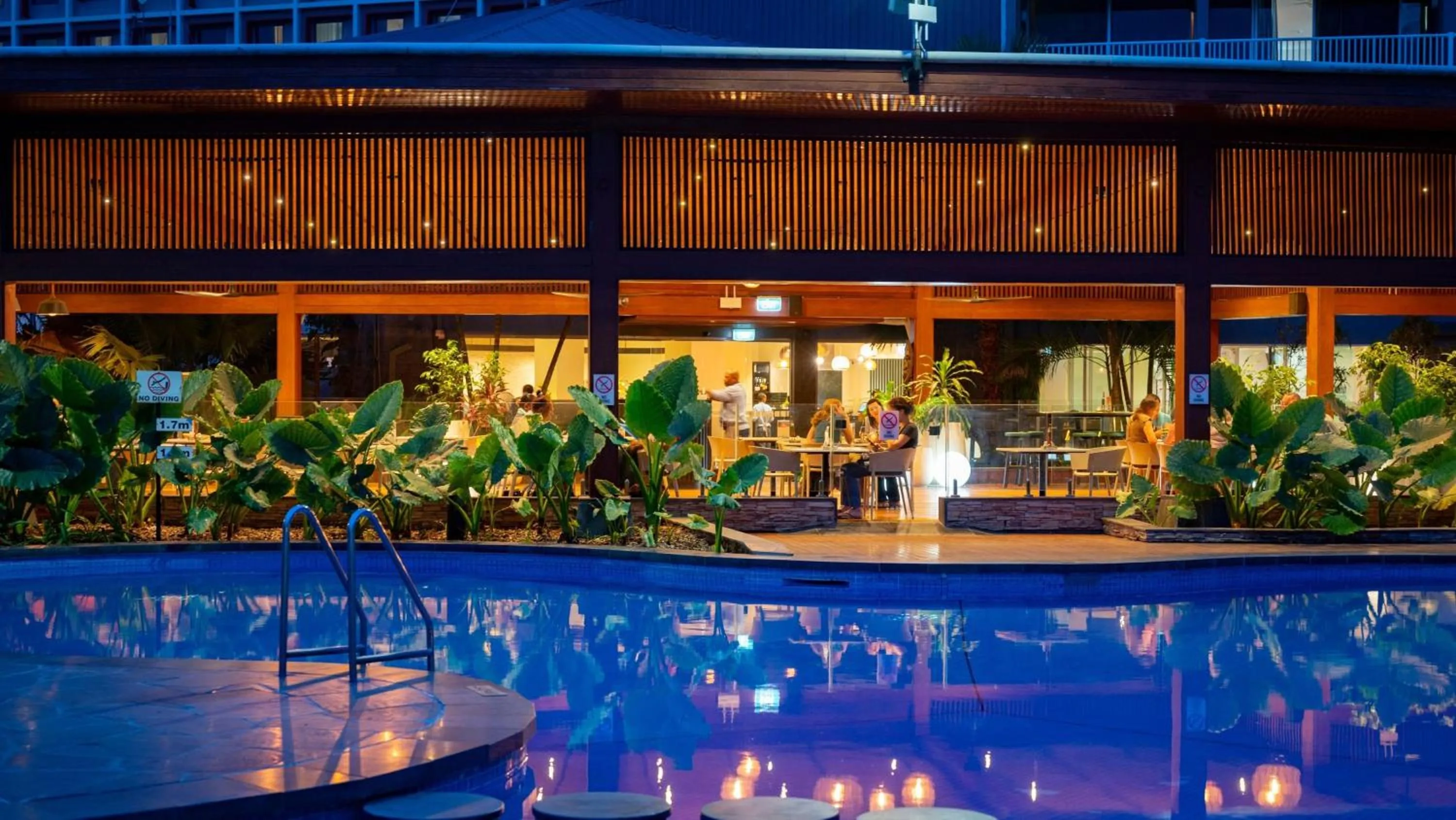 Swimming pool in Holiday Inn & Suites Port Moresby by IHG