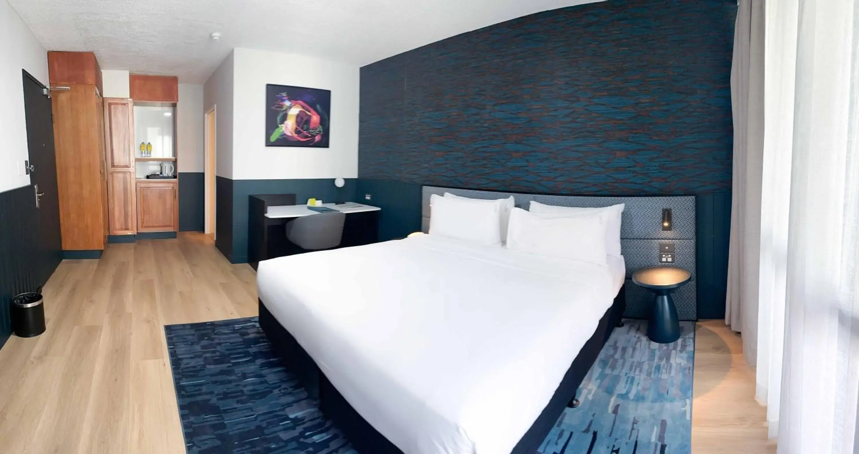 Executive King Room with Sea View in Holiday Inn & Suites Port Moresby by IHG Executive King Room with Sea View in Holiday Inn & Suites Port Moresby by IHG