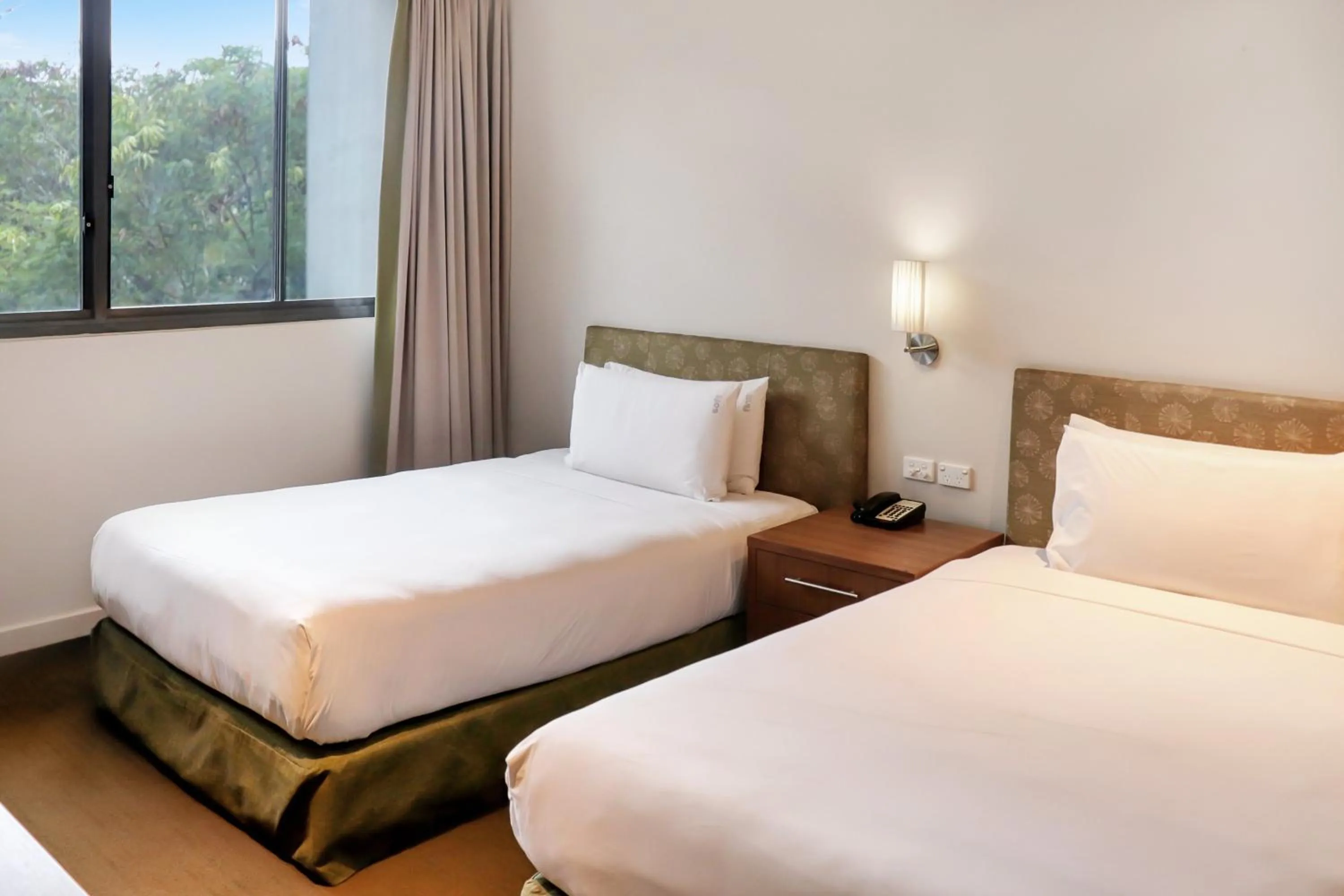 Photo of the whole room, Bed in Holiday Inn & Suites Port Moresby by IHG