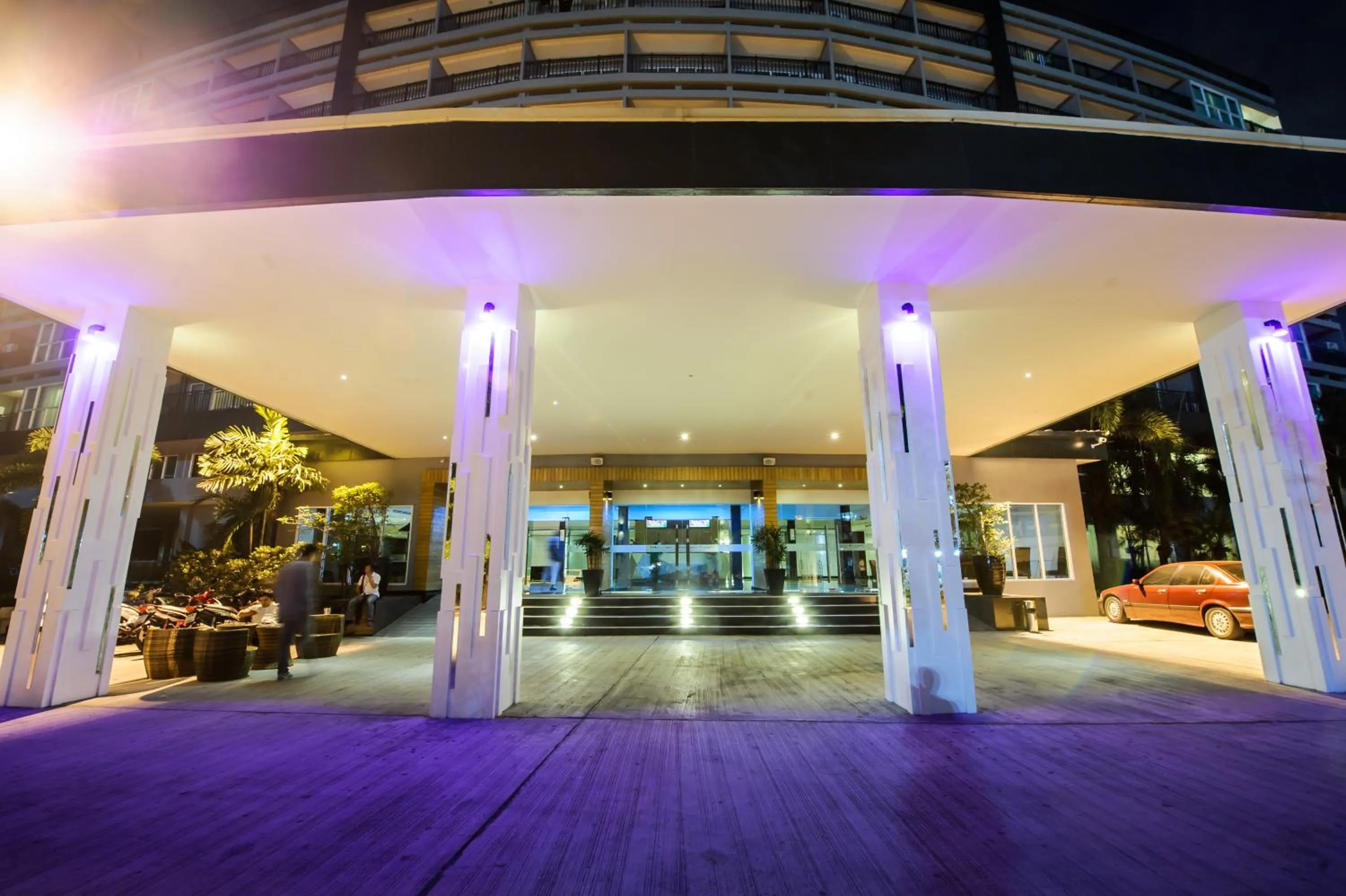 Facade/entrance in Hotel Selection Pattaya