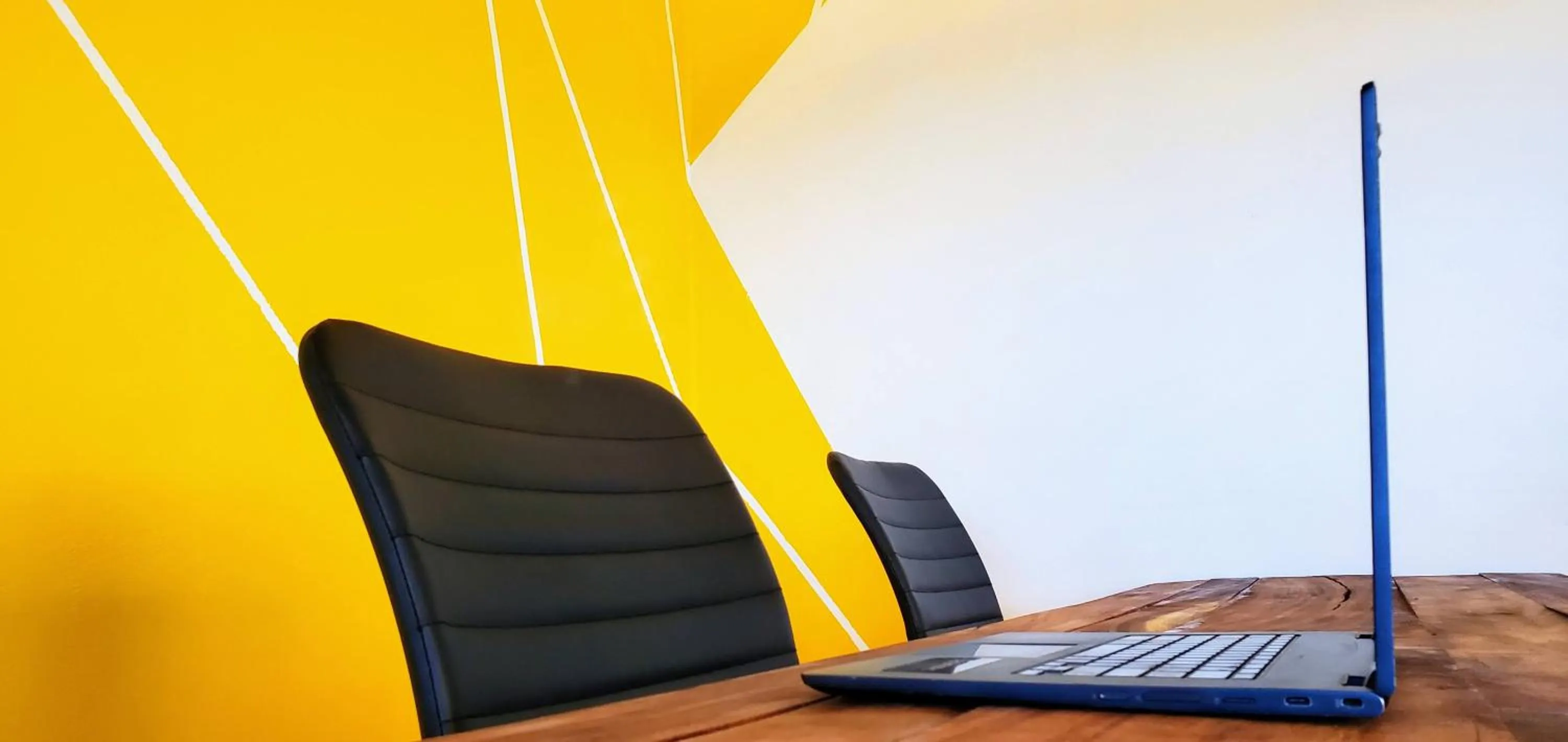 Business facilities in ChangoMango