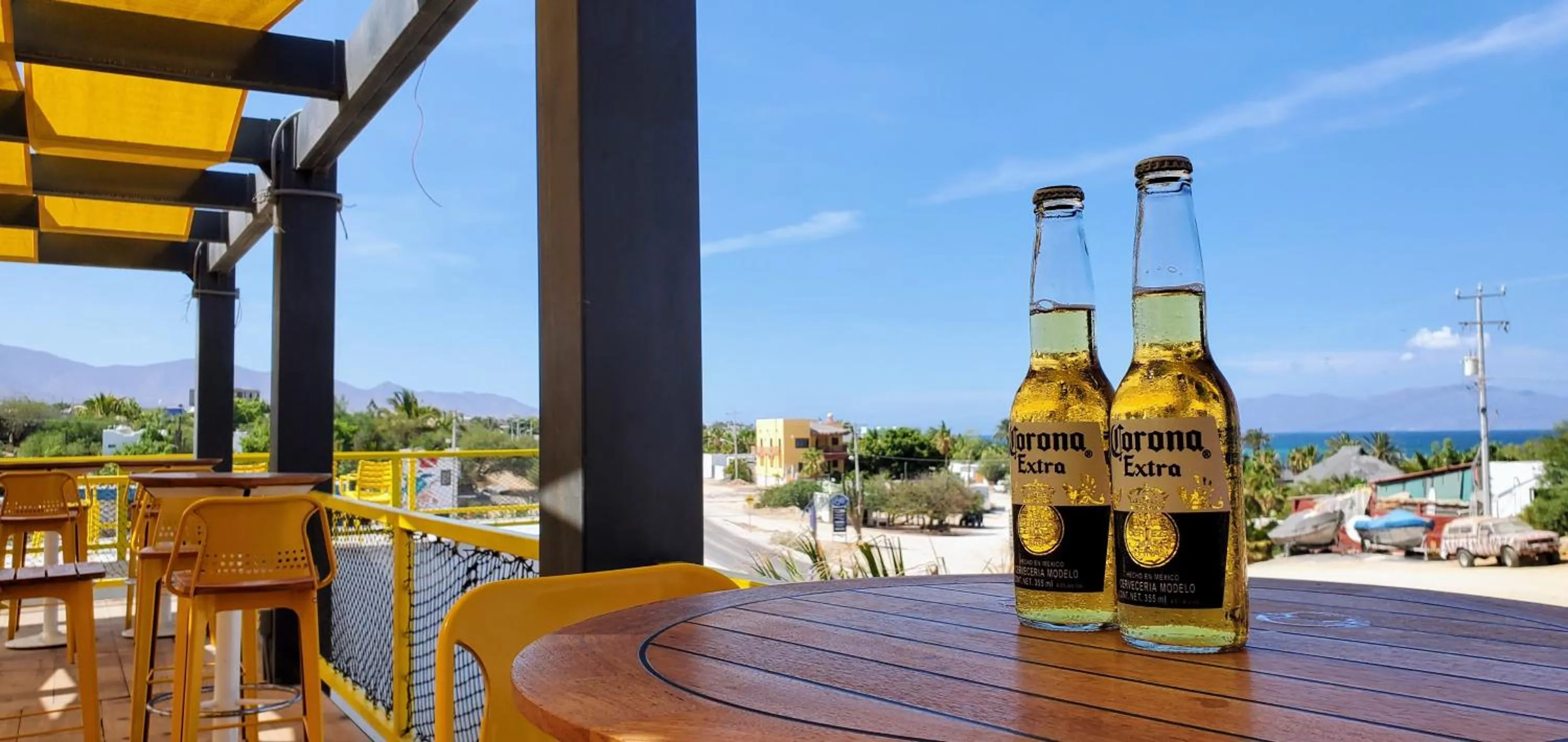 Drinks in ChangoMango