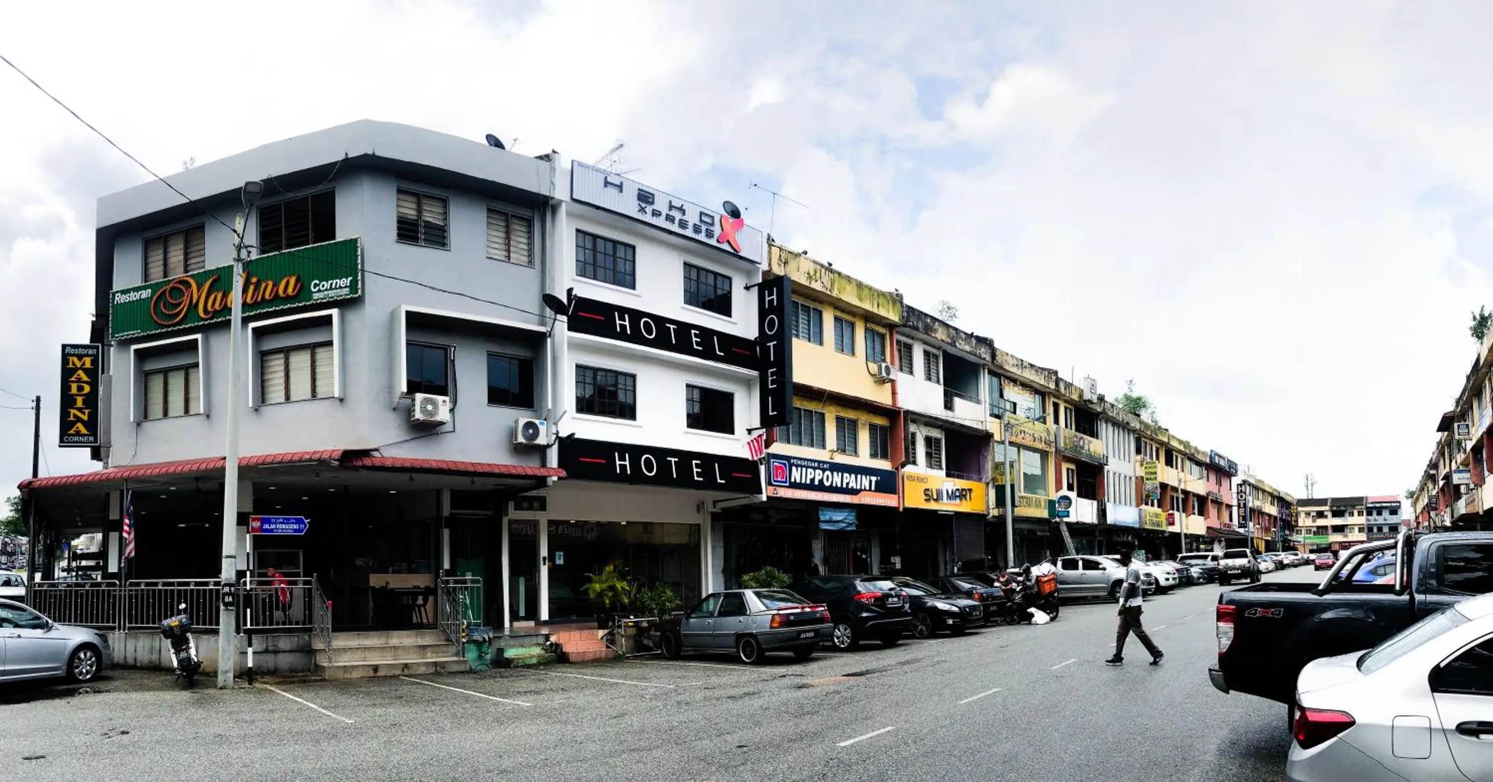Street view in HAKO XPRESS TMN SKUDAI BARU