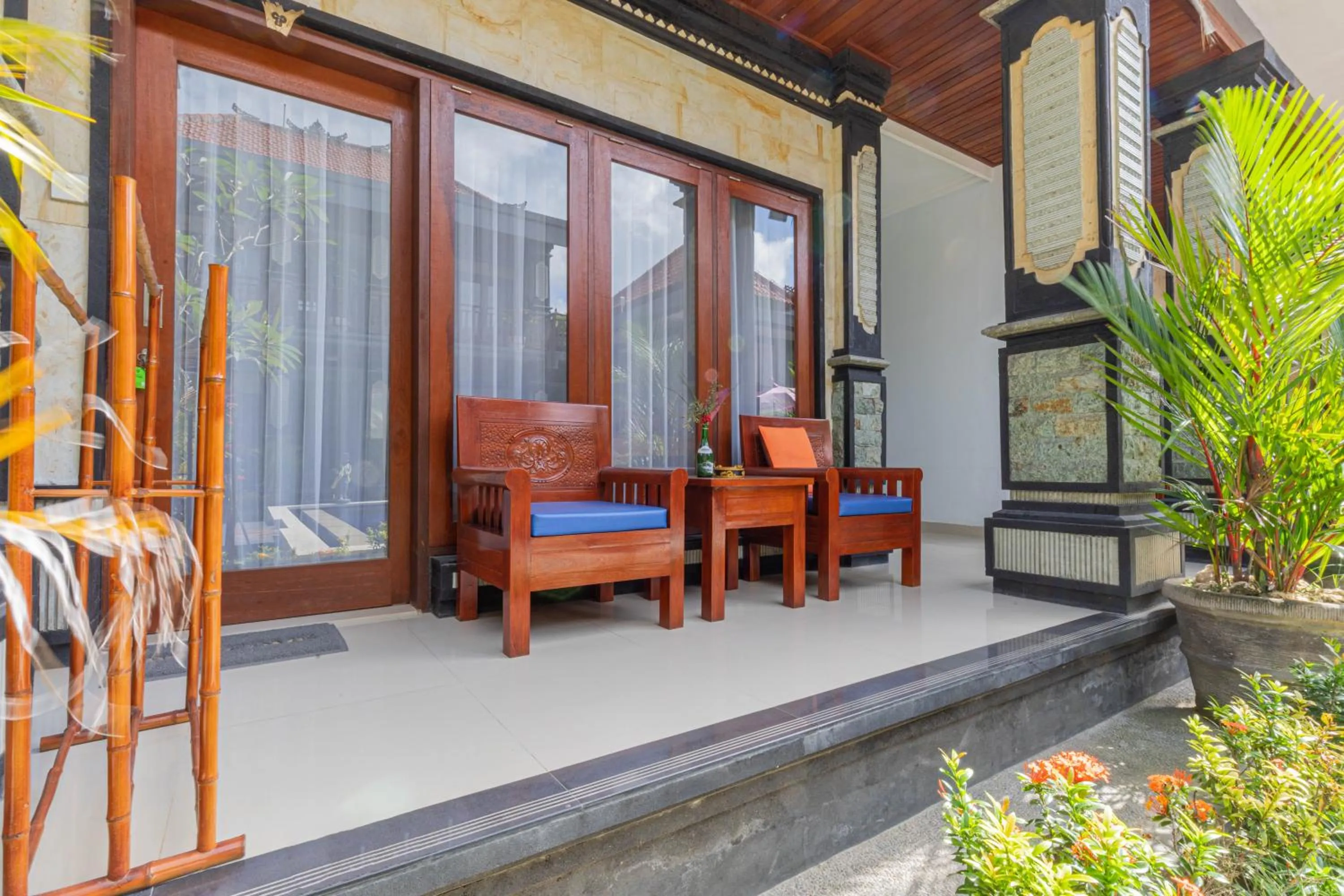 Garden in Prama Beach Canggu by The Loka