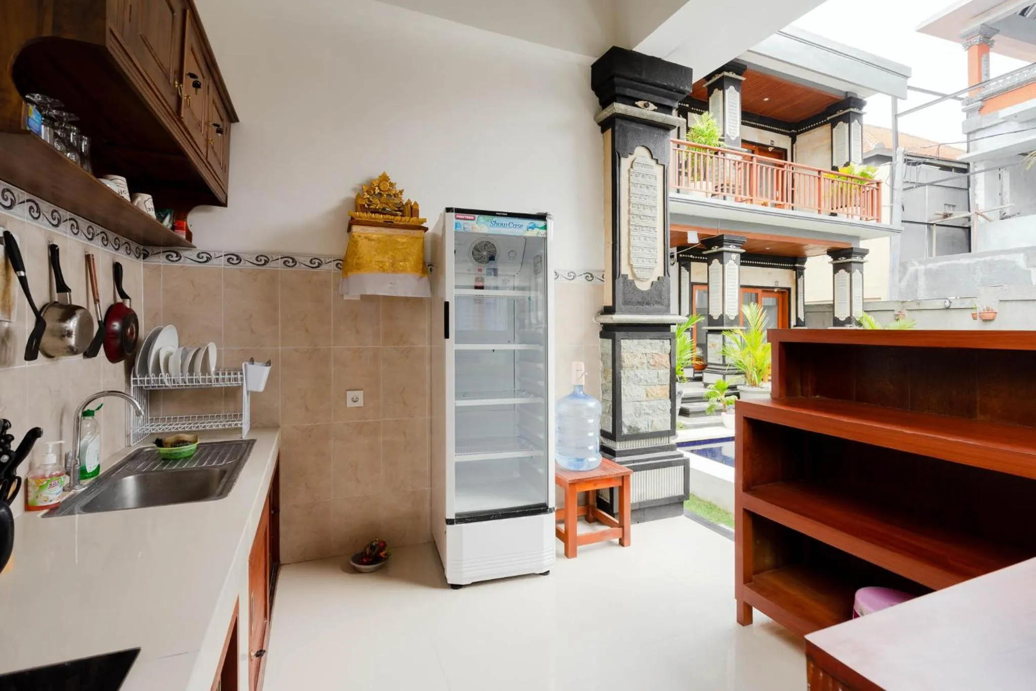 Kitchen or kitchenette in Prama Beach Canggu by The Loka