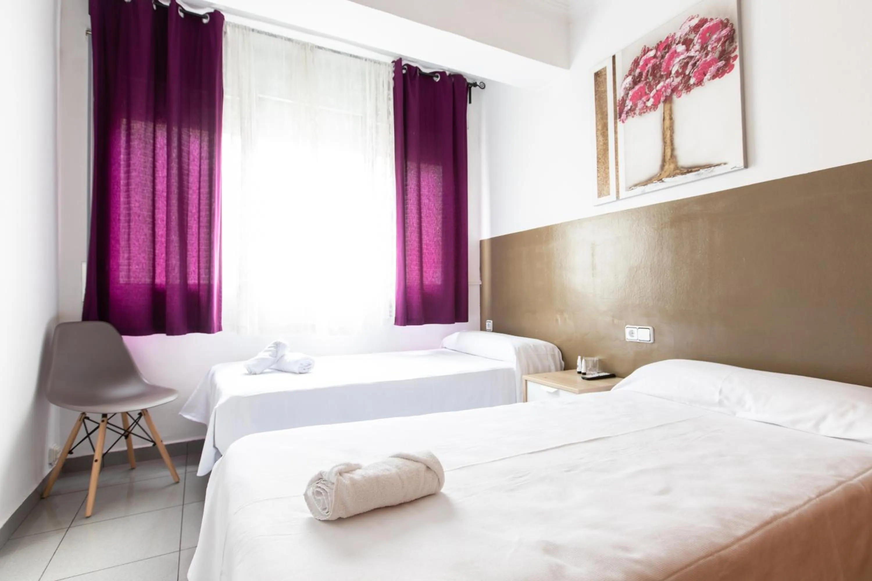 Bed in Pensión Galicia