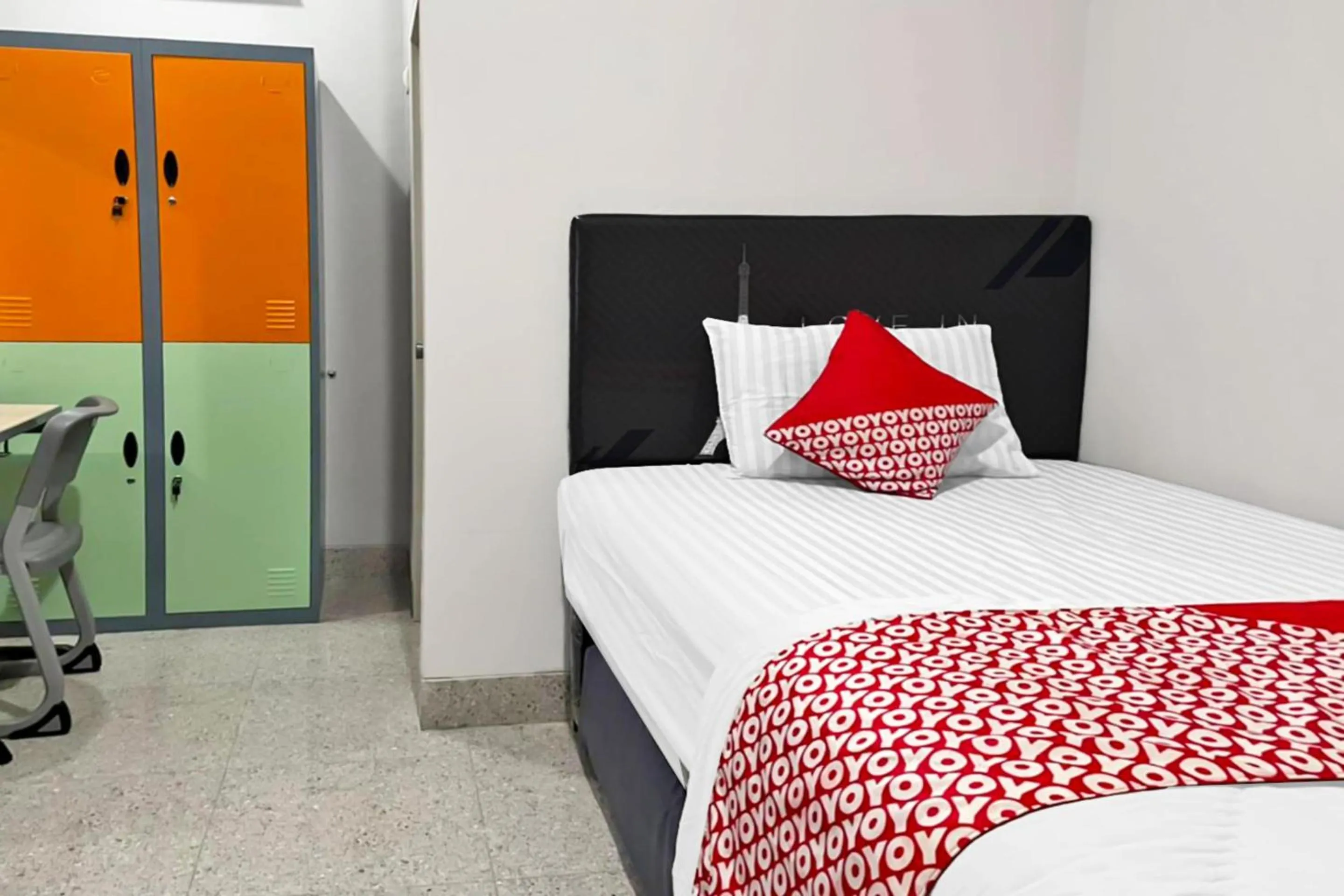 Bedroom, Bed in Hotel O Kbr Home