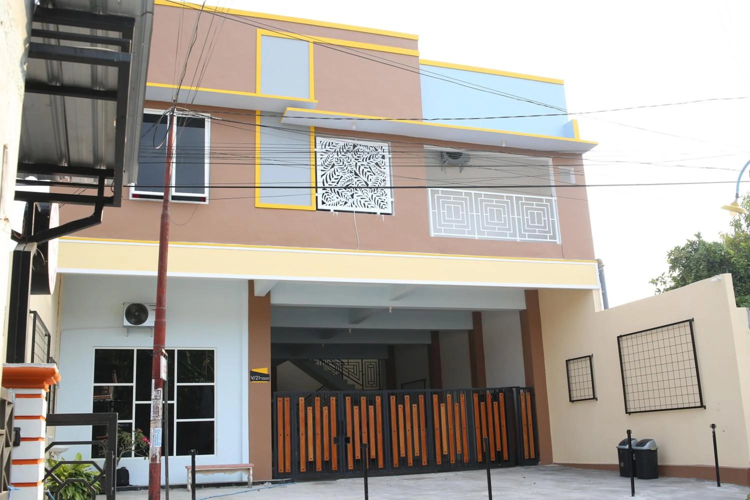 RedDoorz Syariah near Suncity Mall Madiun