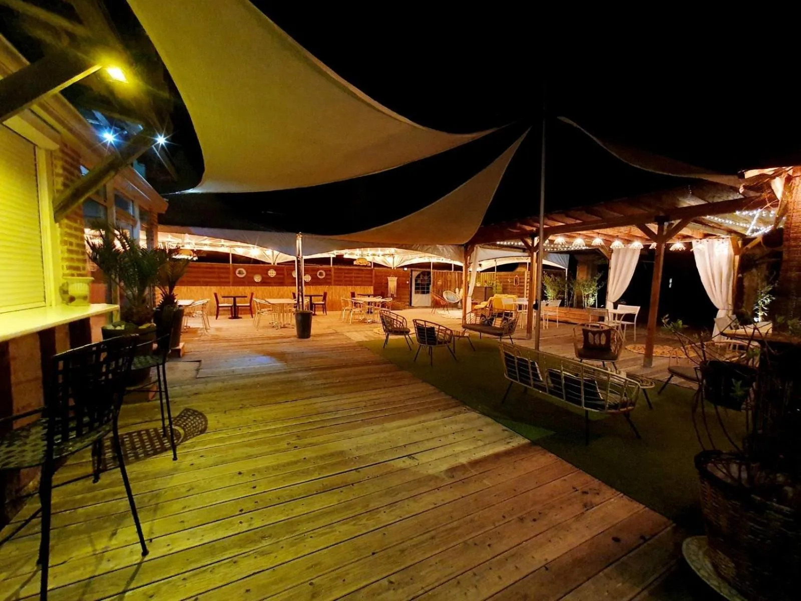 Domaine le Baraillot, Chambres et repas d'hôtes, soirée étape