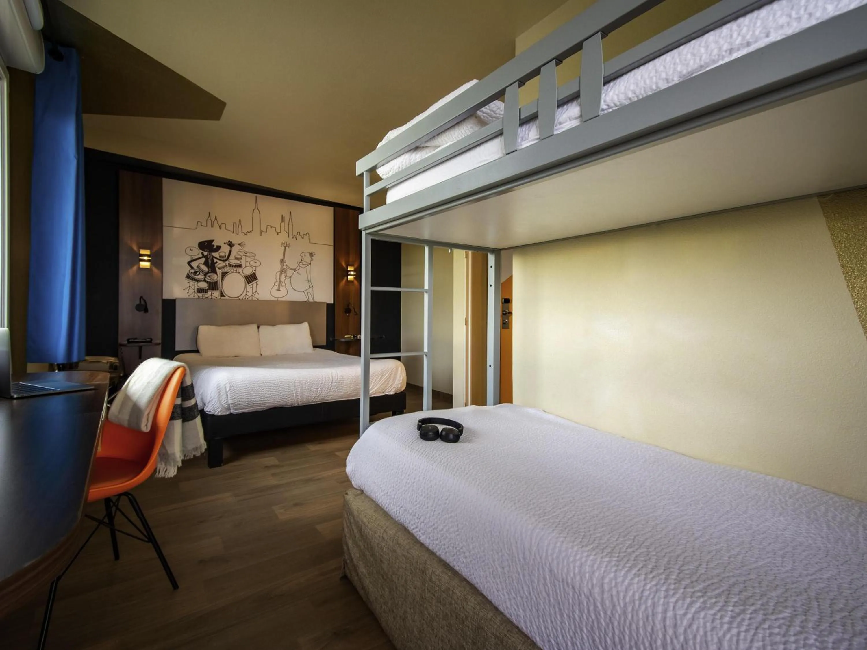 Bedroom, Bed in Ibis Styles Toulouse Blagnac Aéroport