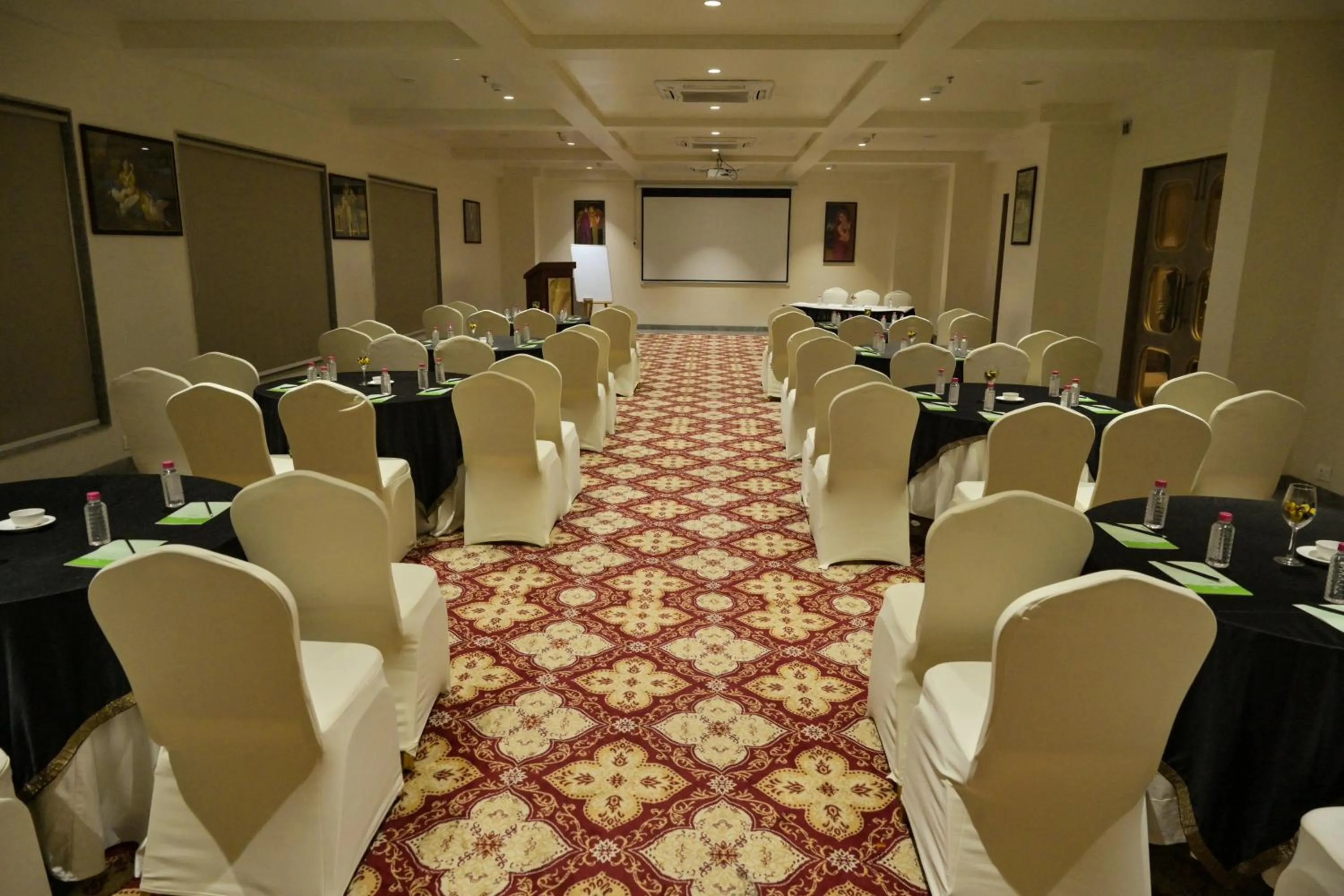 Meeting/conference room in Stardom Resort Jaipur
