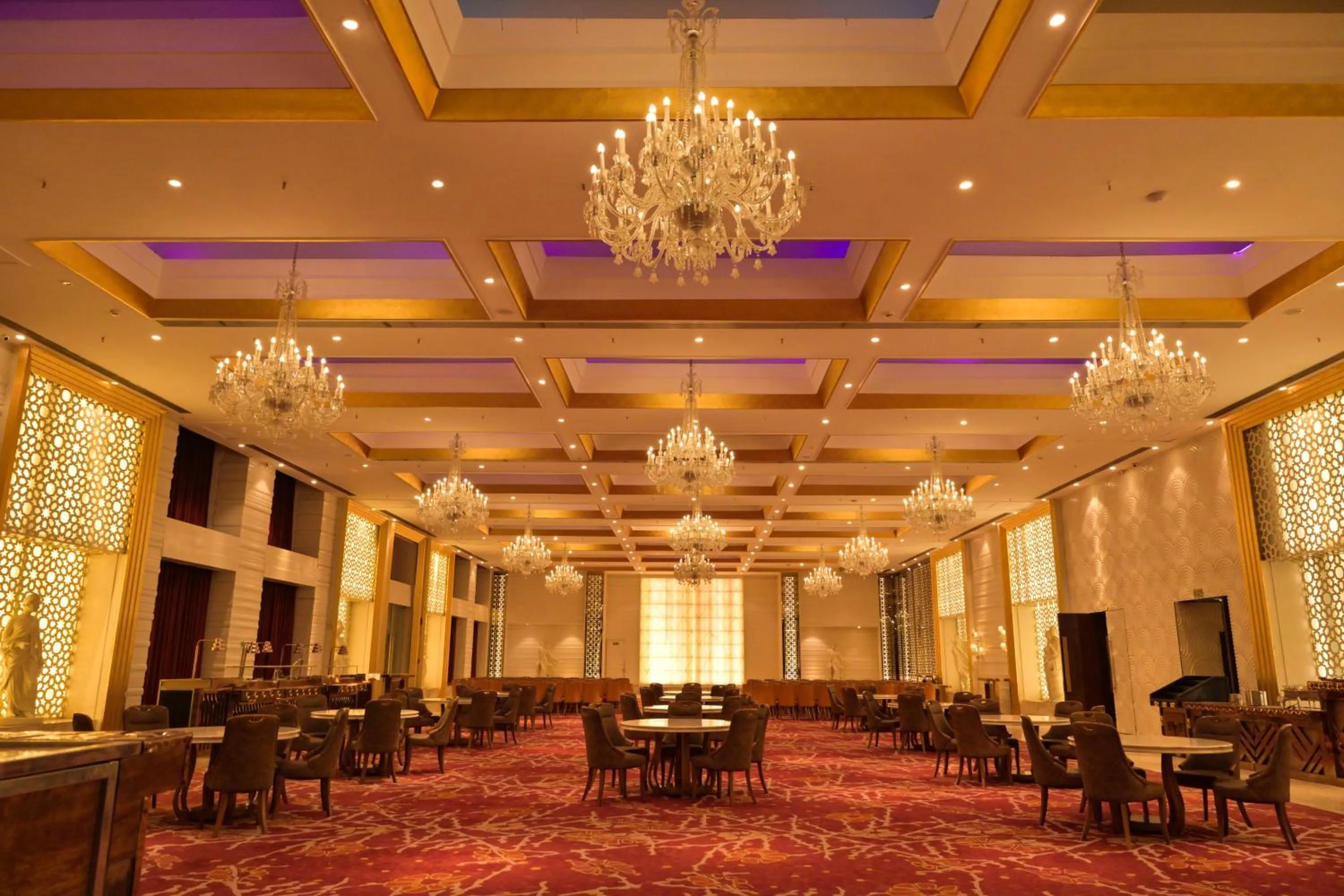 Banquet/Function facilities in Stardom Resort Jaipur