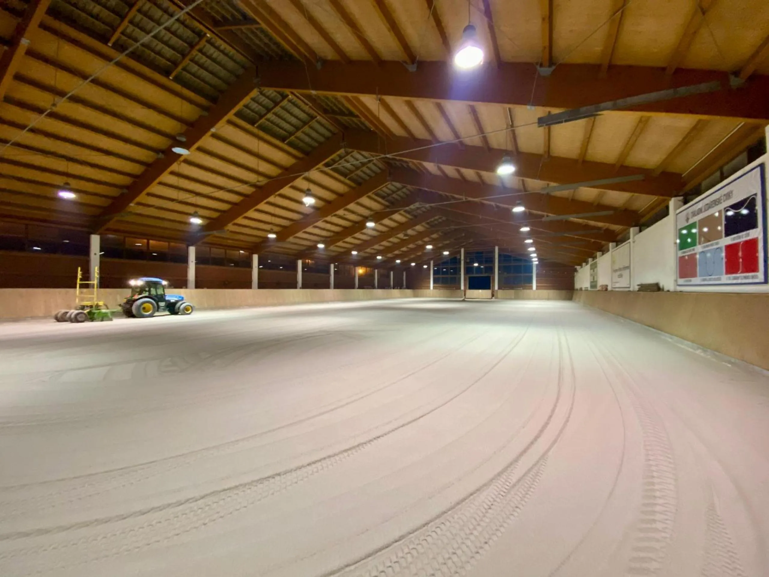 Hotelový a jezdecký areál Dvůr Krutěnice