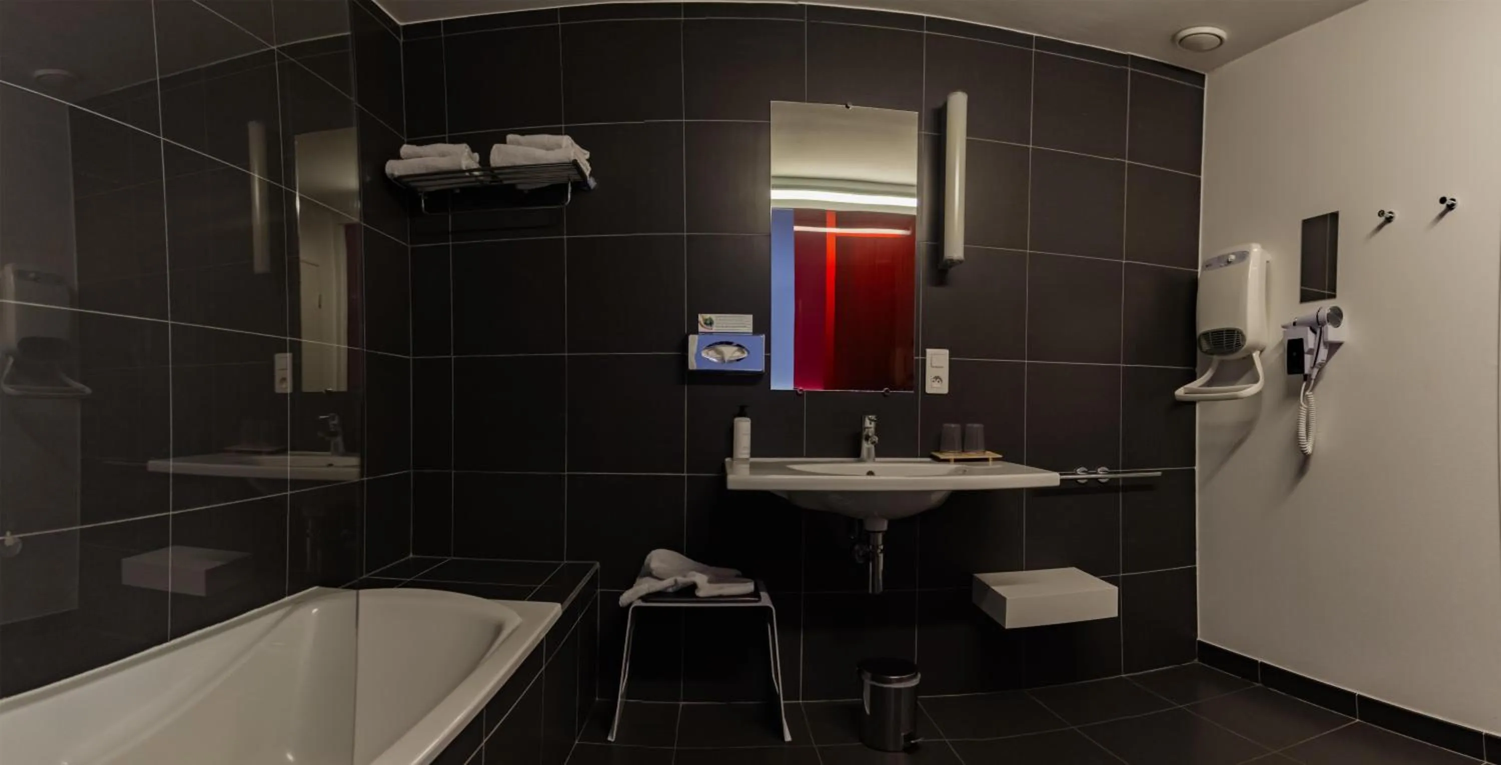 Bathroom in Best Western Hotel San Benedetto
