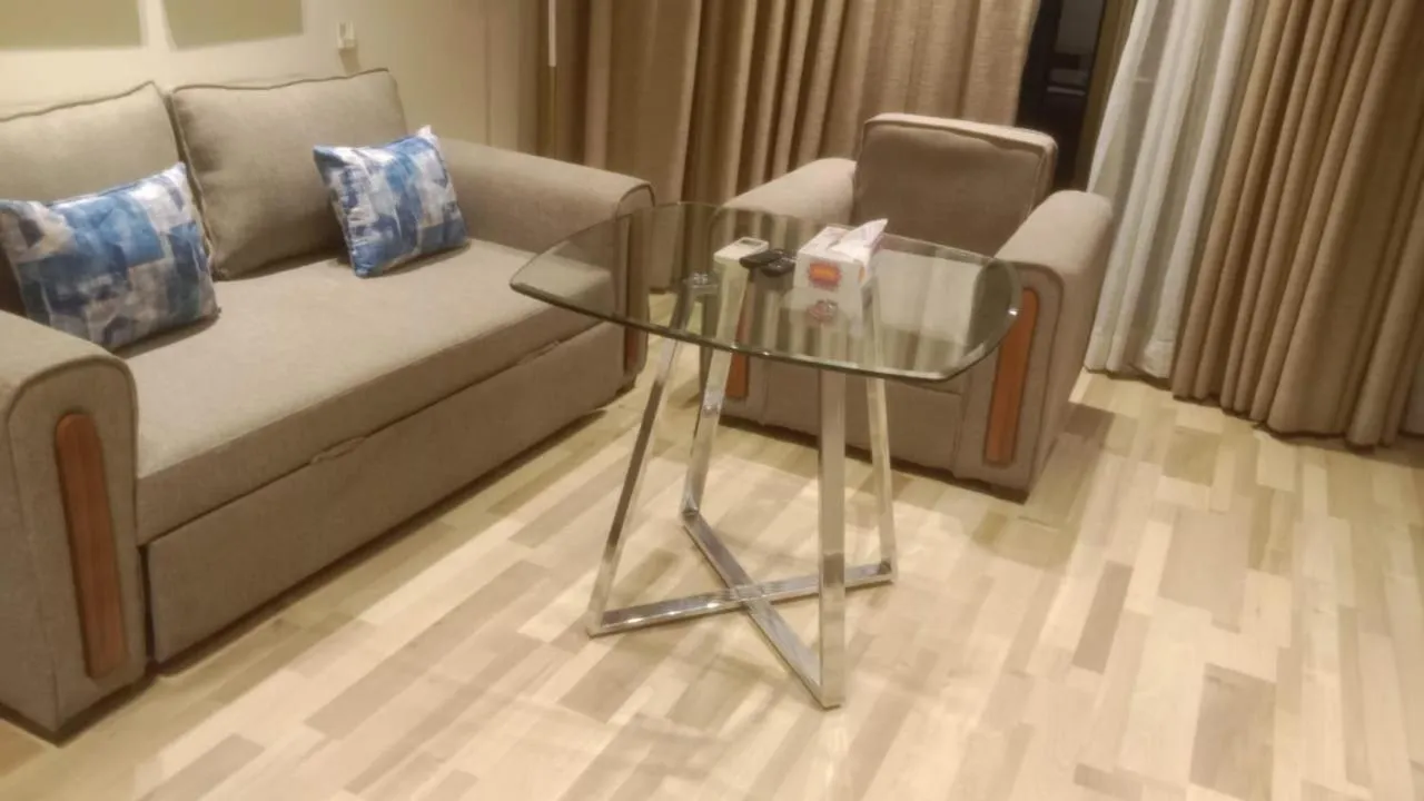 Living room in UDS Villa - Next to VFS, Walking to Connaught Place