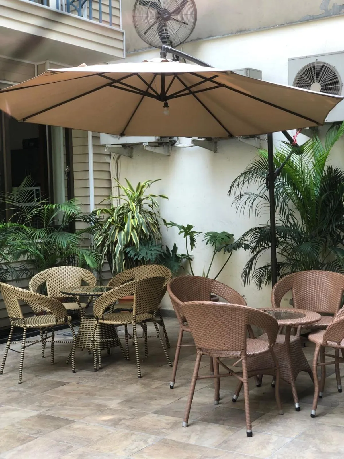 Dining area in UDS Villa - Next to VFS, Walking to Connaught Place