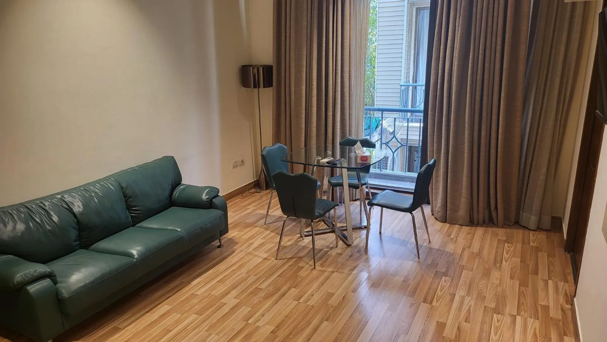 Living room in UDS Villa - Next to VFS, Walking to Connaught Place