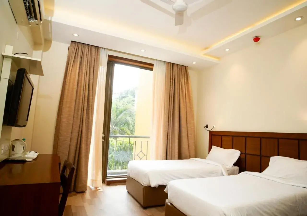Superior Deluxe Twin Room with Balcony in UDS Villa Scandinavian - Next to VFS, Walking to Connaught Place Superior Deluxe Twin Room with Balcony in UDS Villa Scandinavian - Next to VFS, Walking to Connaught Place
