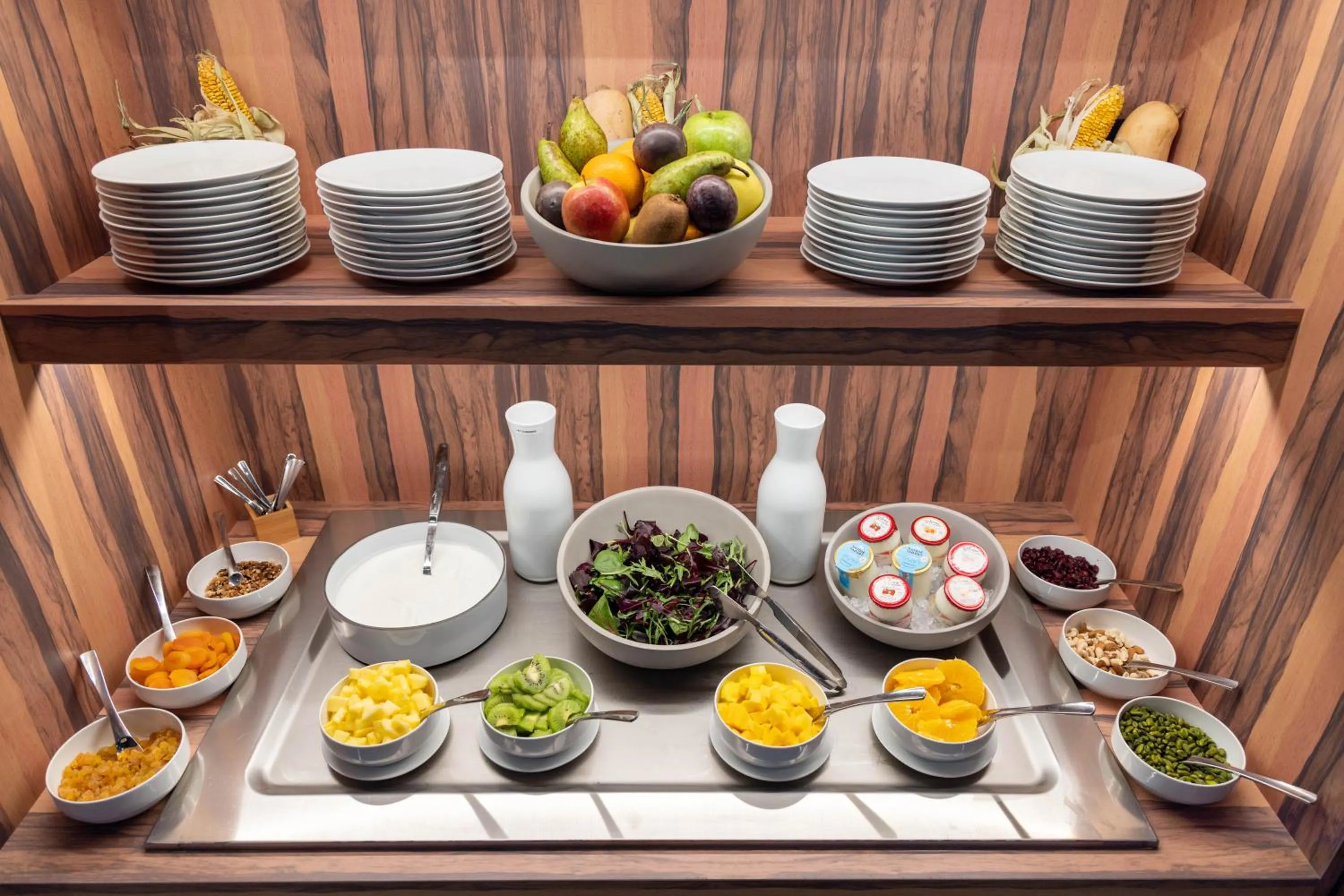 Breakfast in KOPSTER Hotel Residence Paris Ouest Colombes