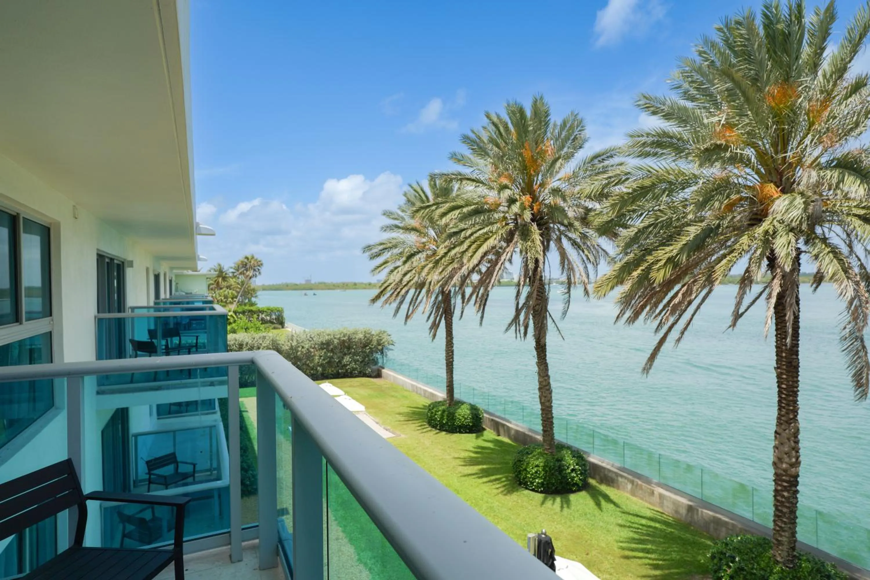 Balcony/Terrace in Beach Haus Bal Harbour
