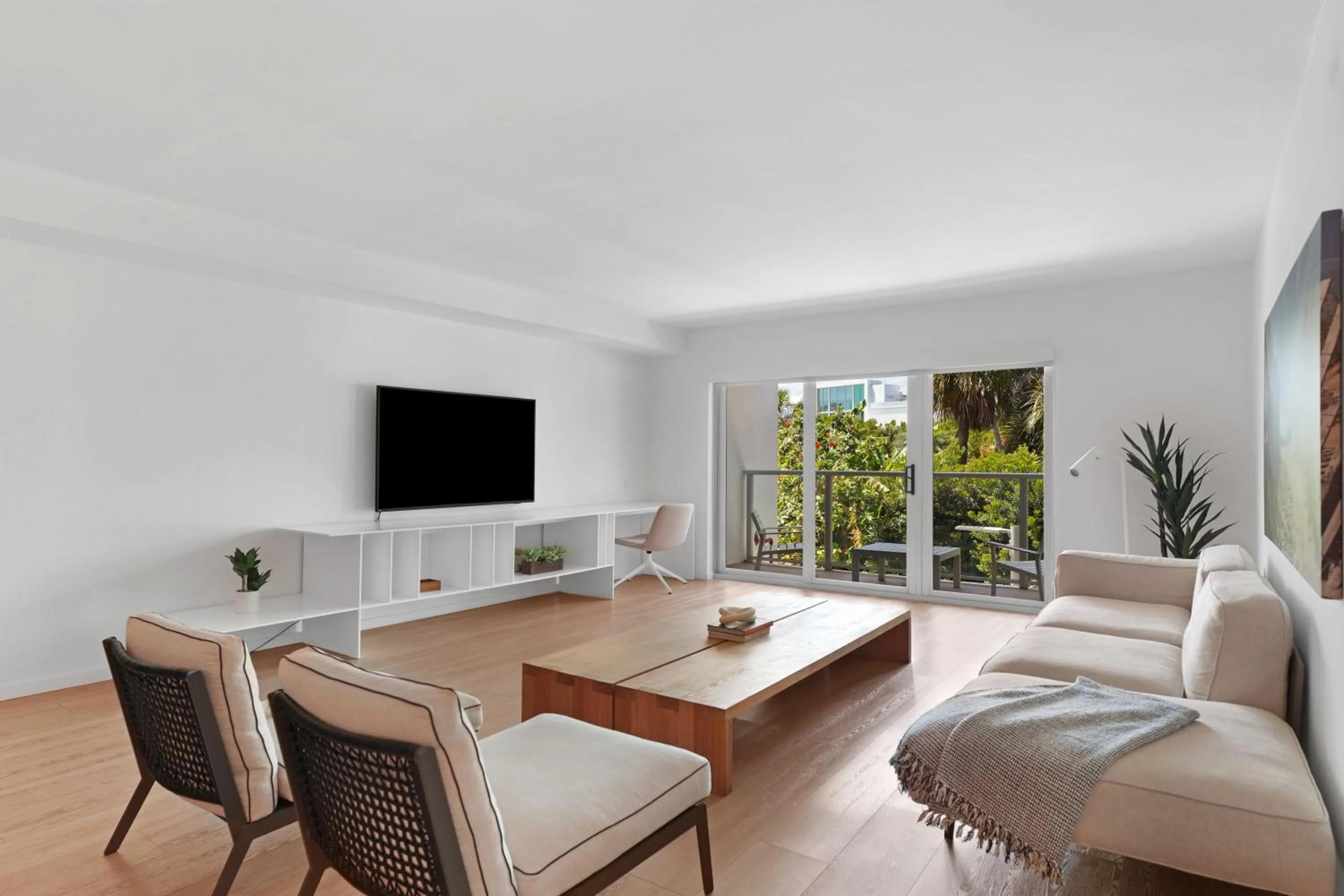 Living room in Beach Haus Bal Harbour