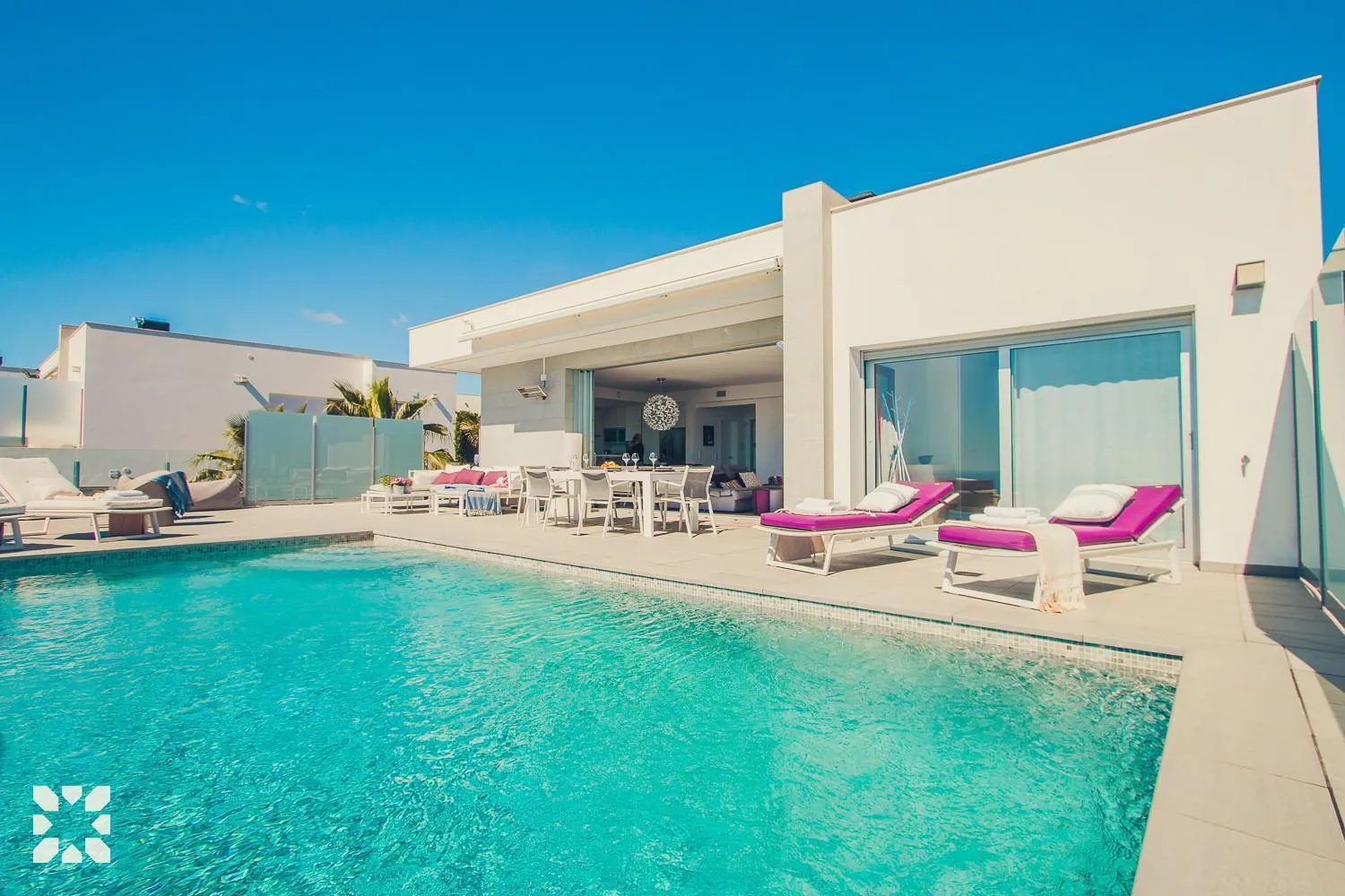 Villa Aguamarina by Abahana Villas