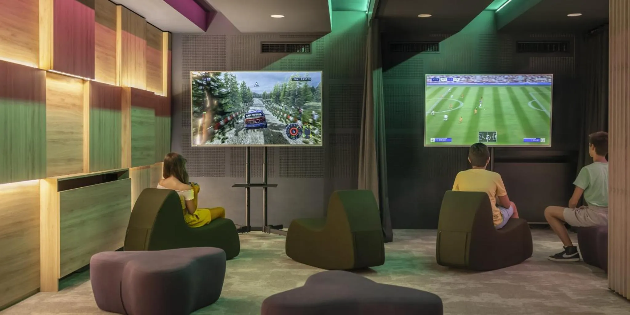 Entertainment in Aminess Laurel Khalani Hotel