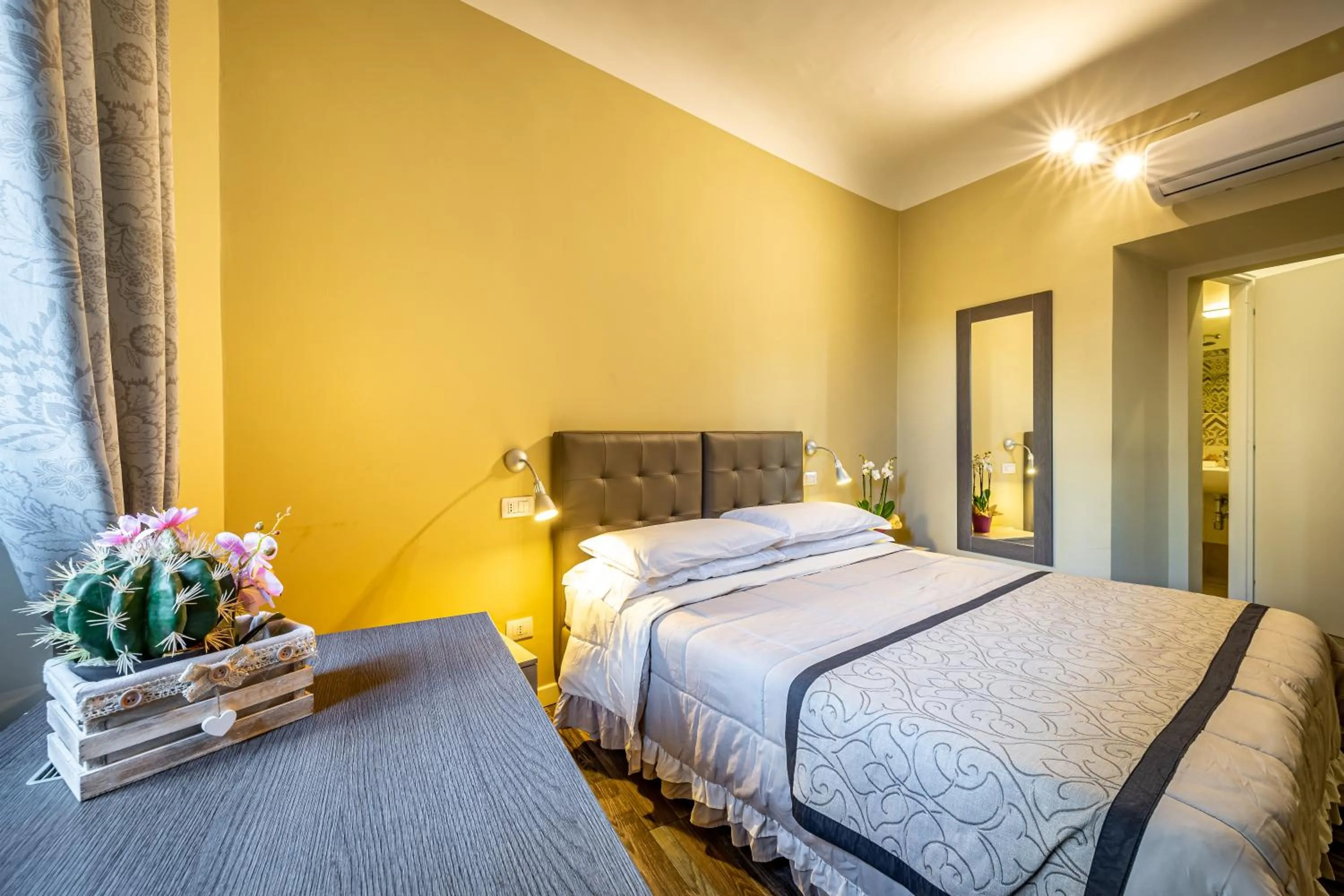 Photo of the whole room, Bed in Residenza Fanti