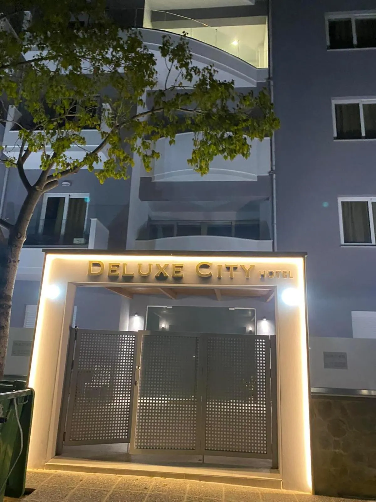 Property building in Deluxe City Hotel