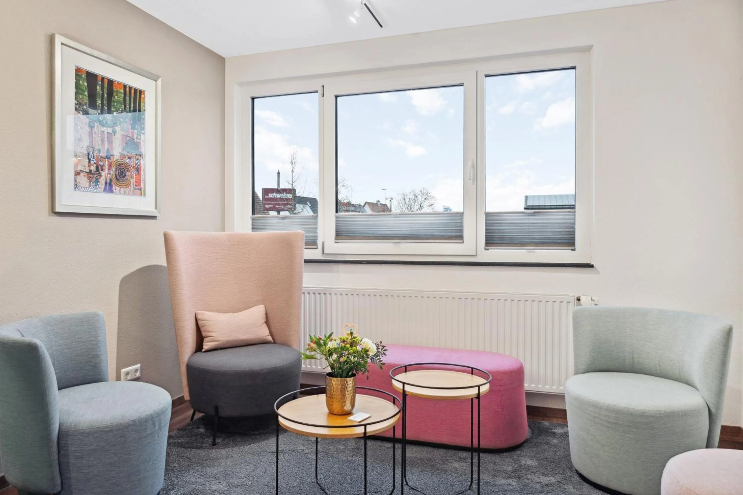 Communal lounge/ TV room in Hotel Zeppelin