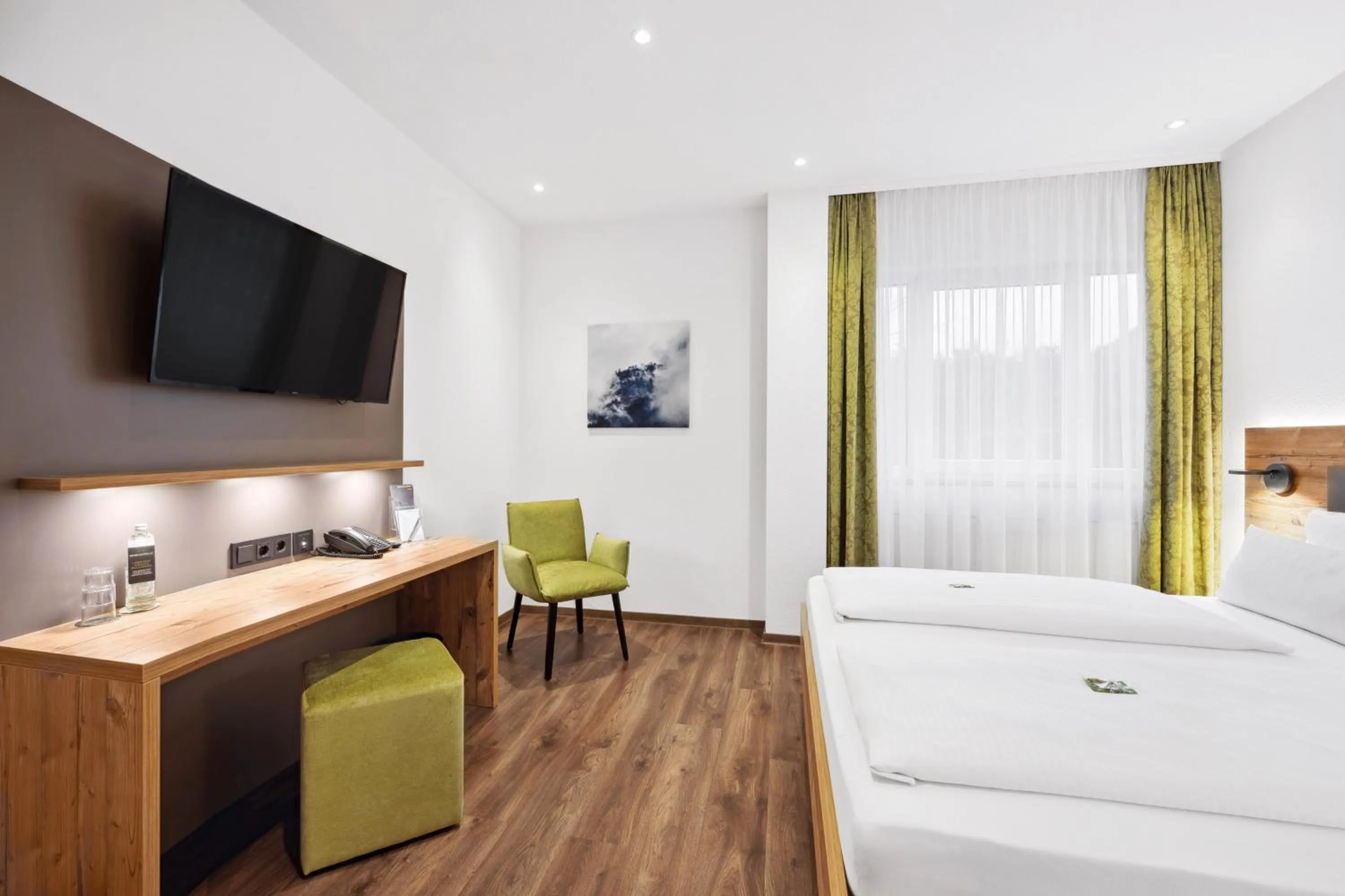 Bed in Hotel Zeppelin