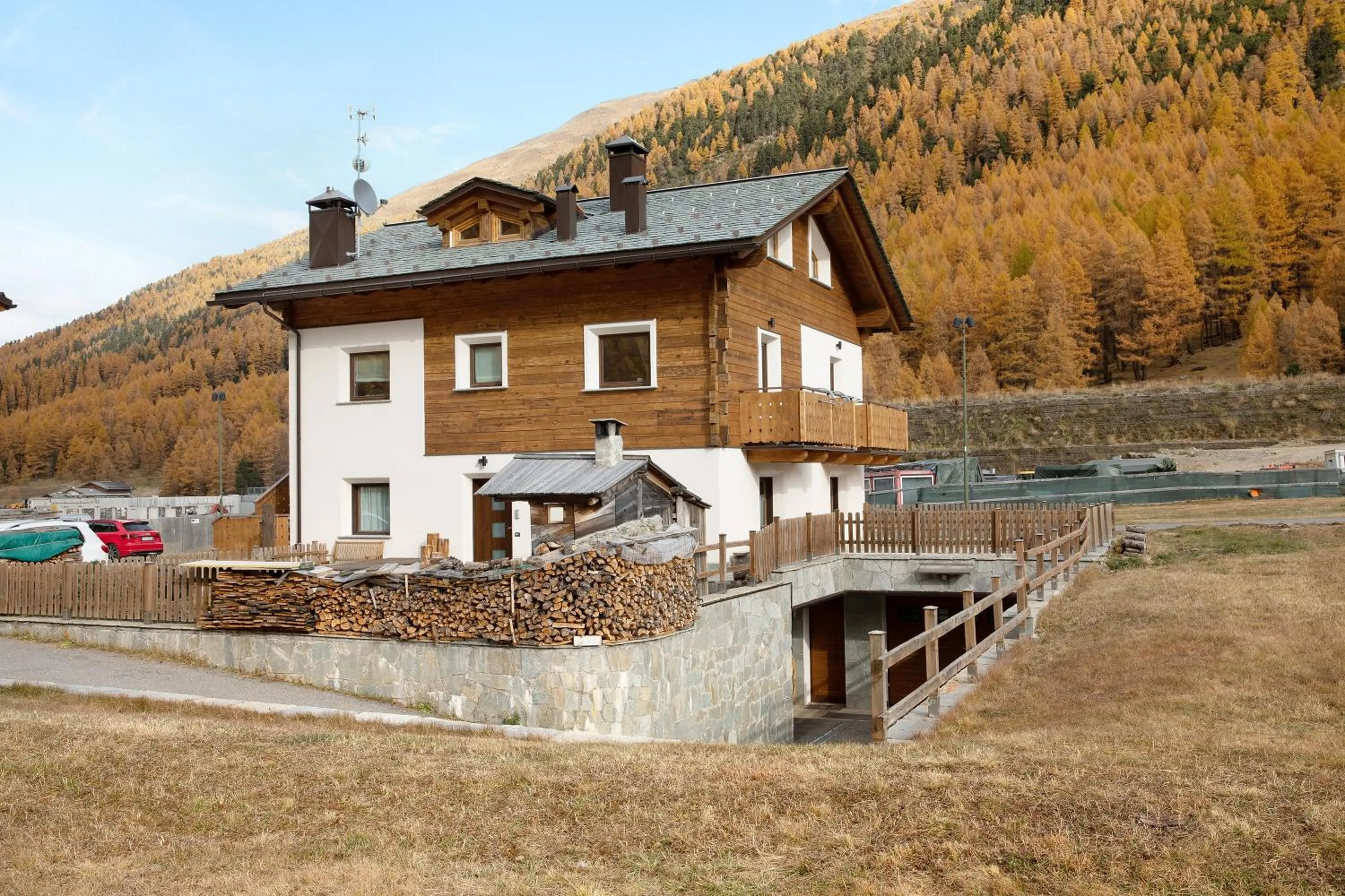 Property building in Appartamento Livigno