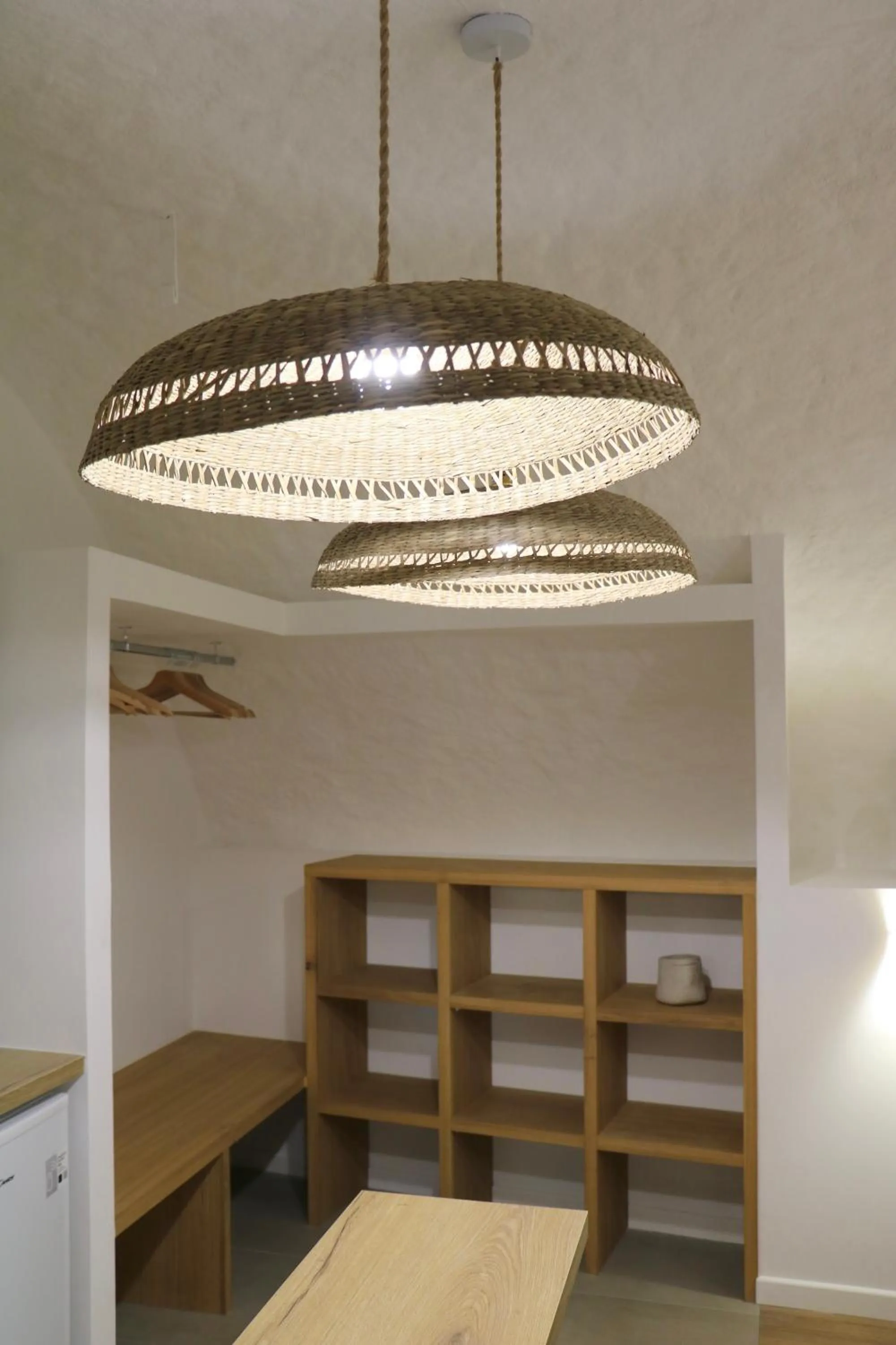 Photo of the whole room, Bed in A Pasturella