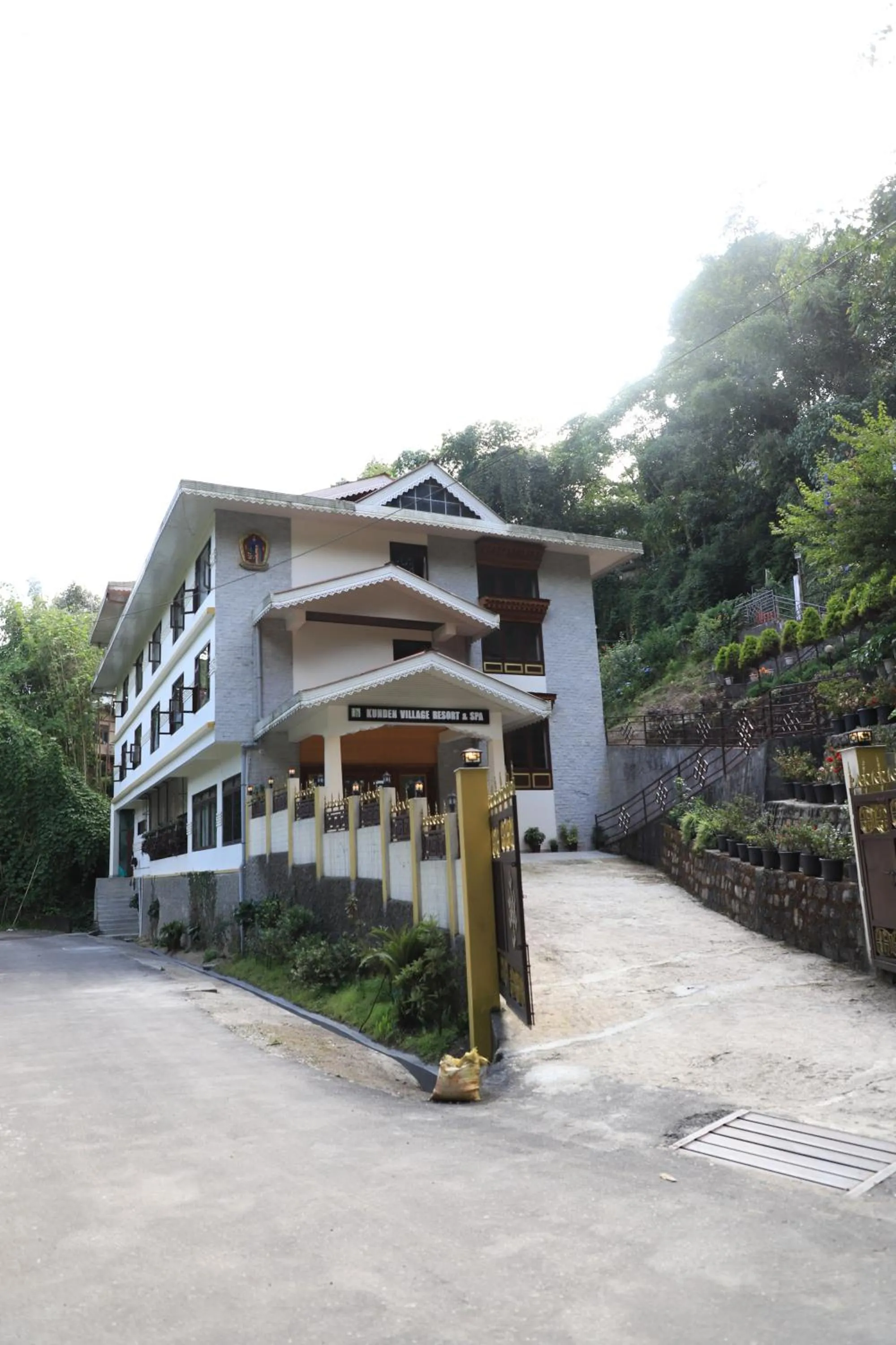 Property building in Kunden Fortune Resort Gangtok Near MG Marg