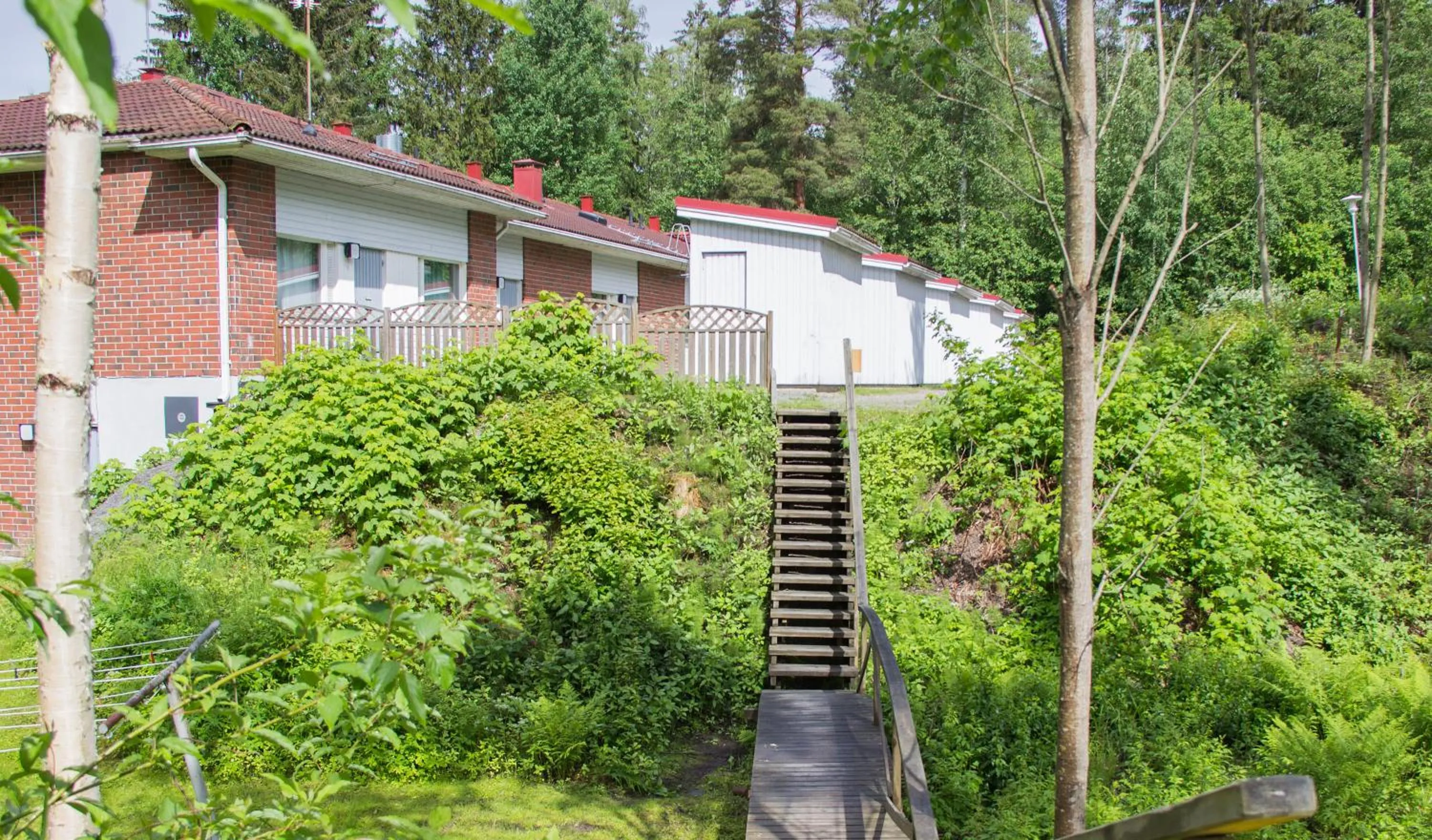 Facade/entrance in Summer Hotel Tähtelä, Alkio-opisto