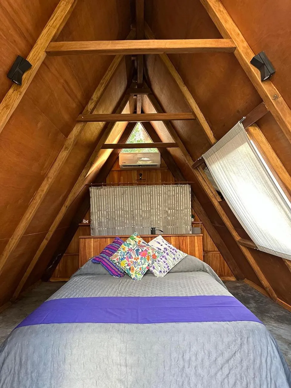 Shower, Bed in El Búho Lagoon Bacalar
