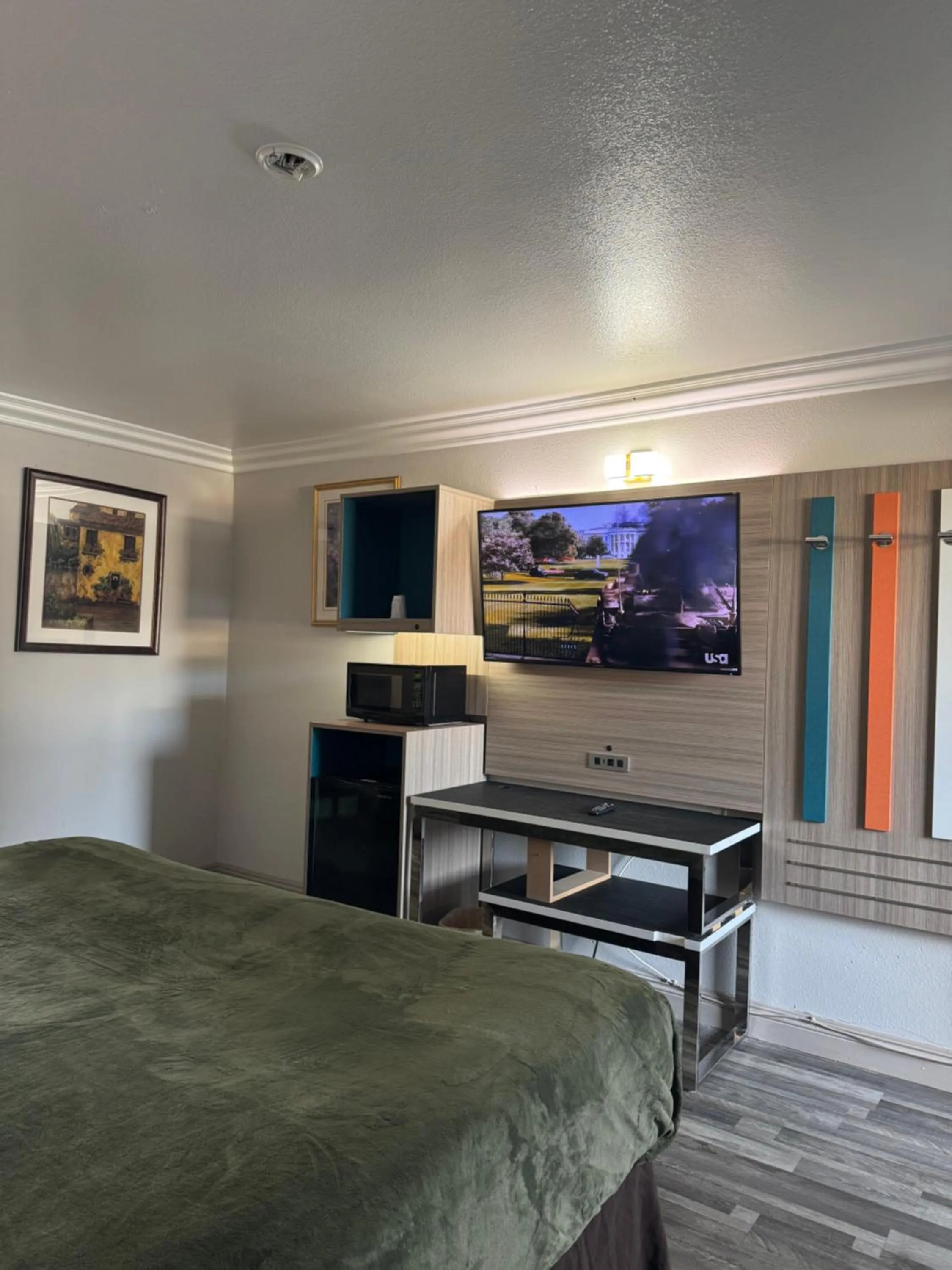 Bed in Rodeway Inn Ventura Midtown